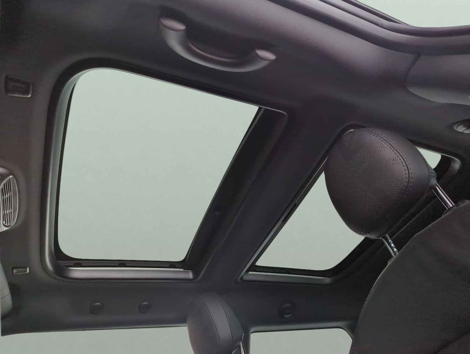 Used MINI Electric Hatch 2022 for sale - 77398800: Photo 5