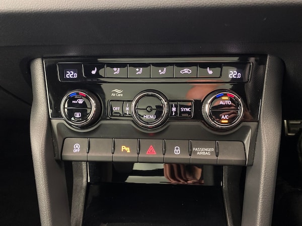Used Skoda Karoq 2023 for sale - 76222358: Photo 22