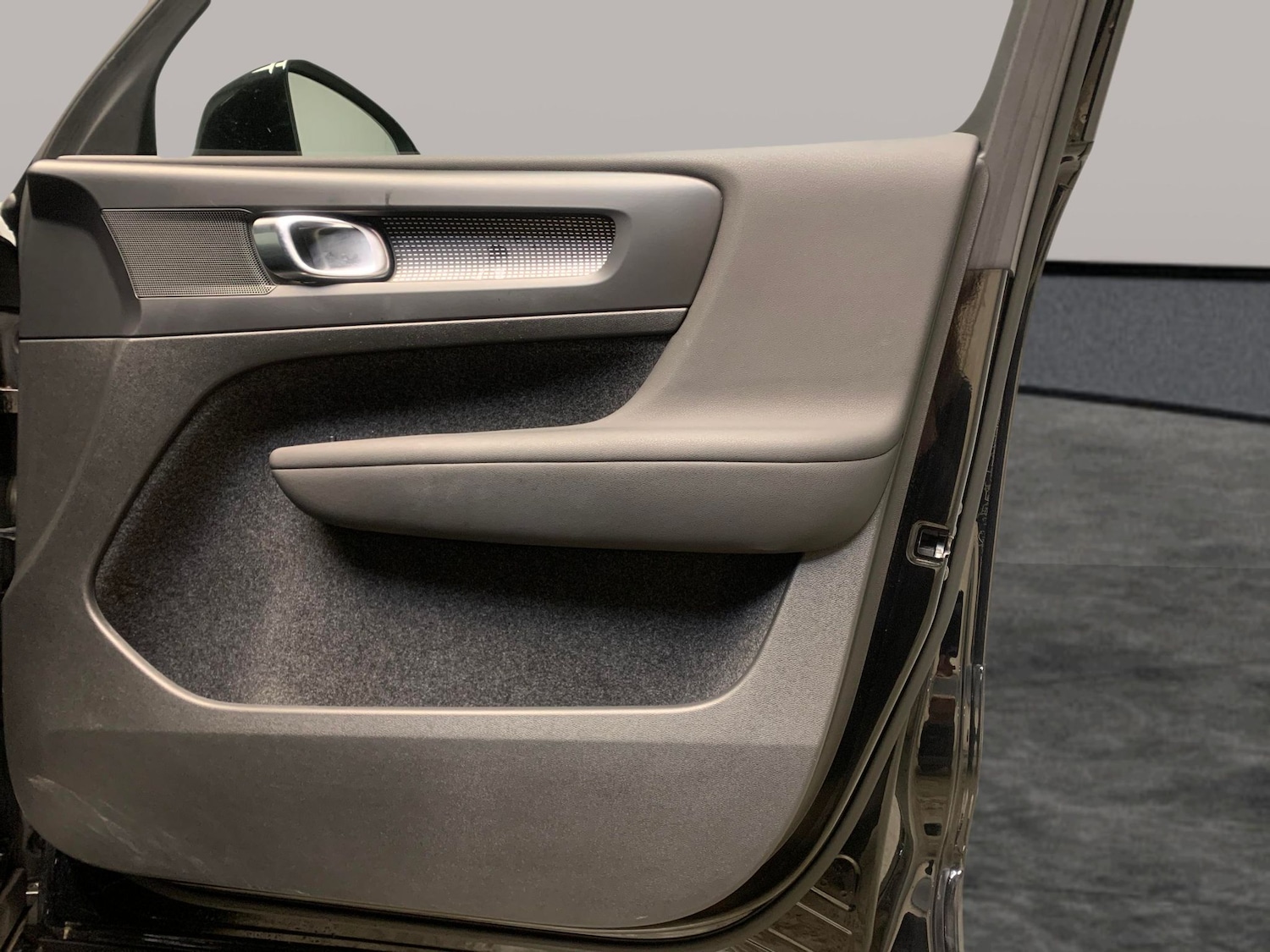 Used Volvo XC40 2021 for sale - 77170973: Photo 28