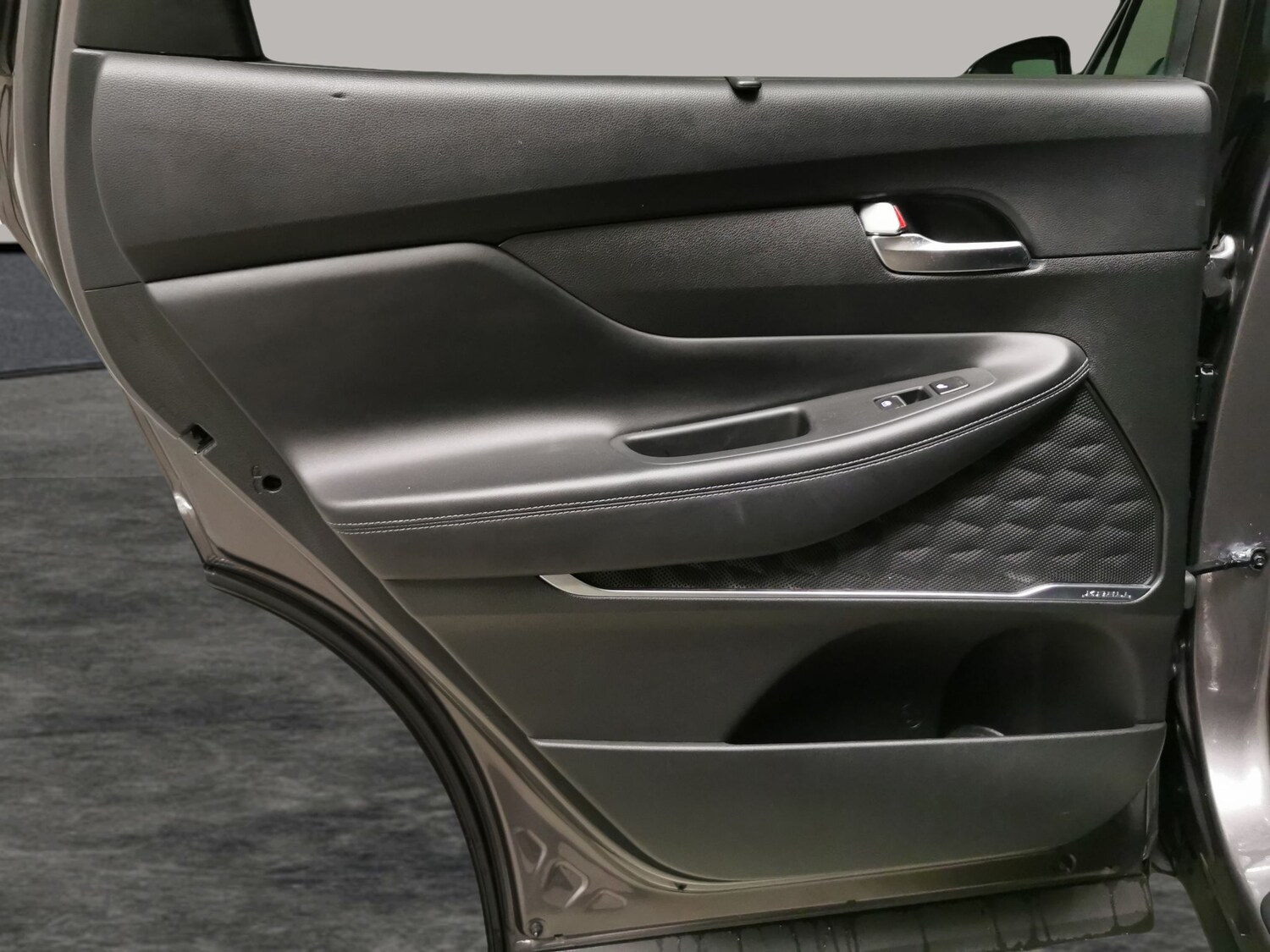 Used Hyundai Santa Fe 2023 for sale - 78150820: Photo 33