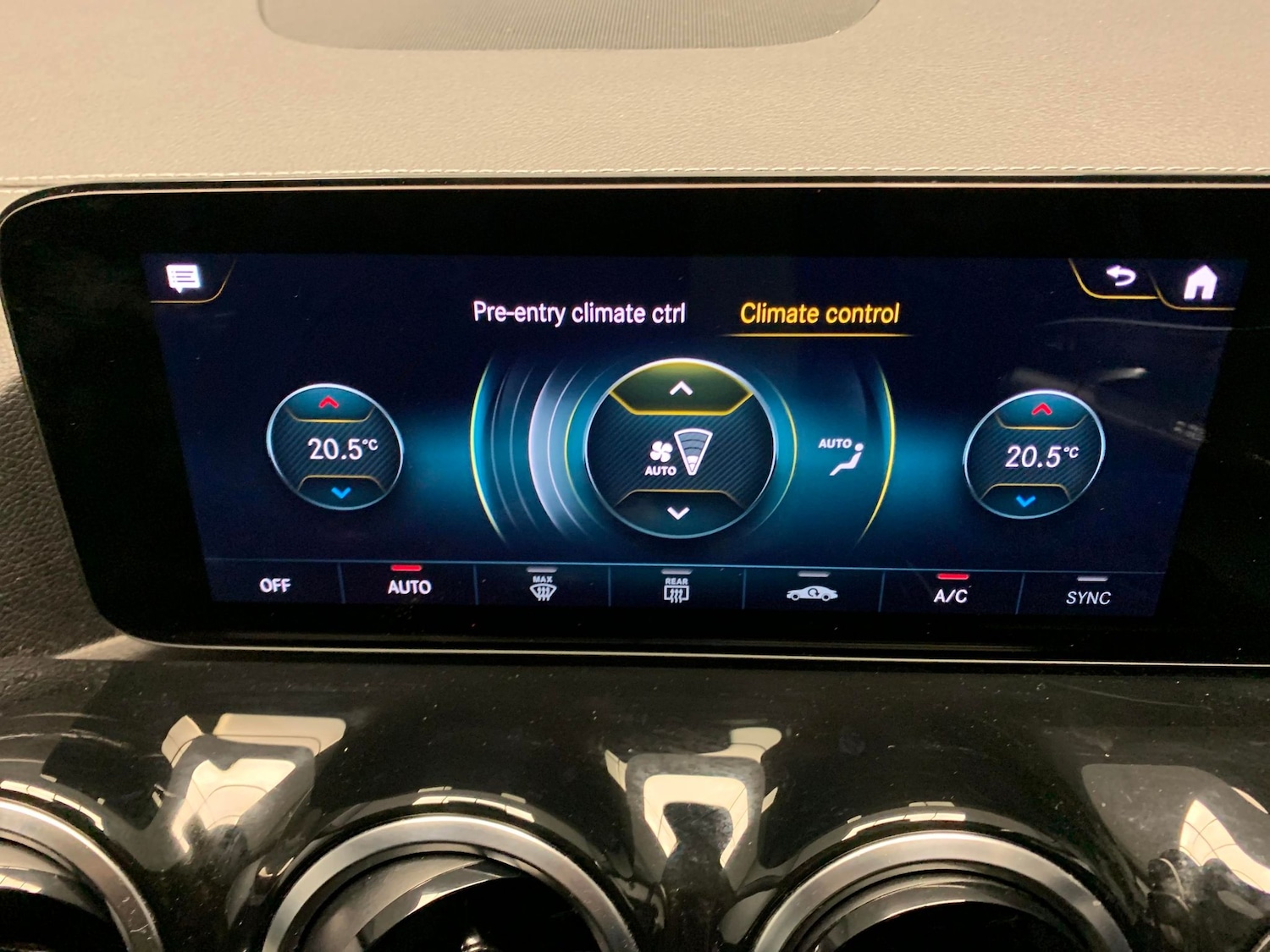 Used Mercedes-Benz GLA 2021 for sale - 77053101: Photo 18