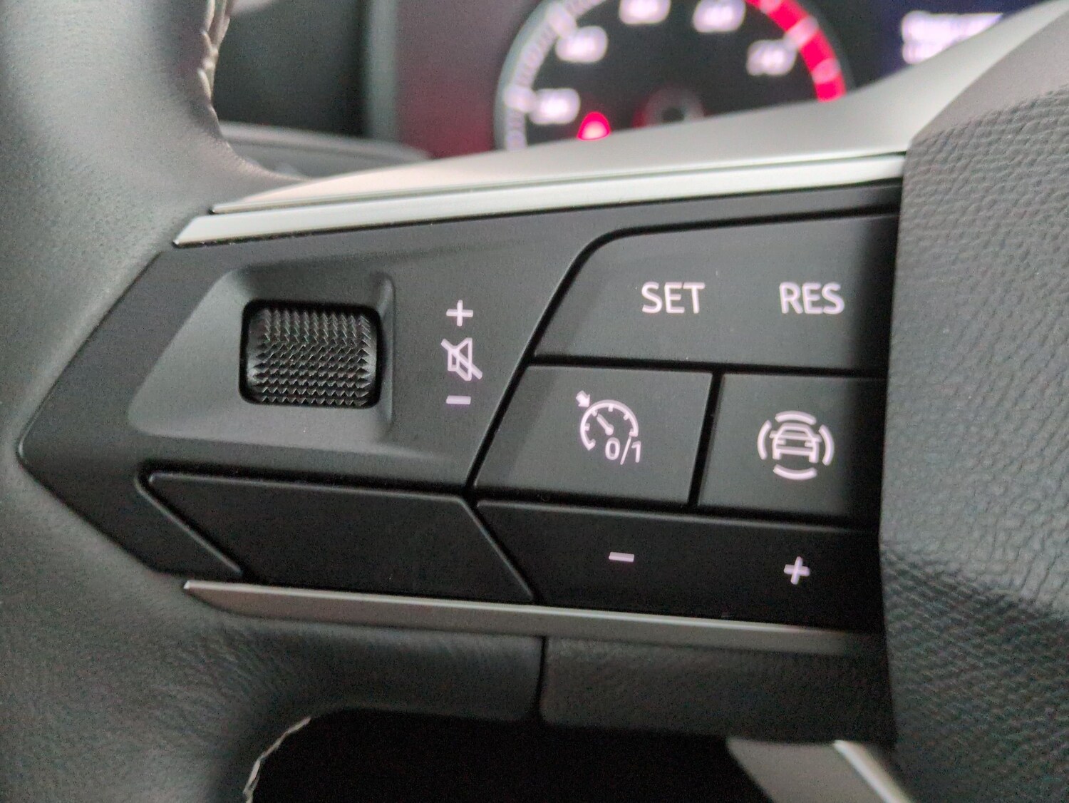 Used SEAT Leon 2023 for sale - 77942653: Photo 17