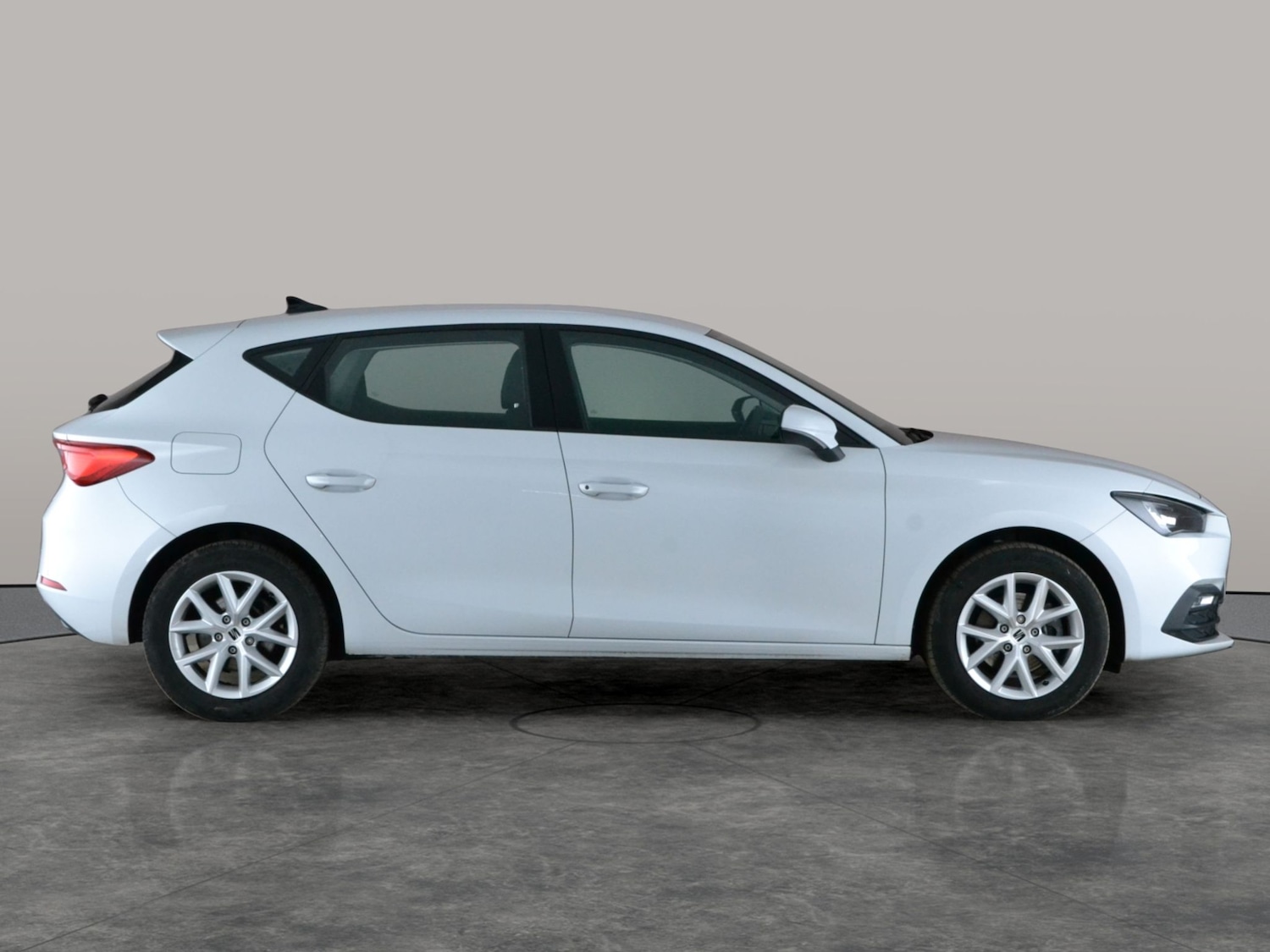 Used SEAT Leon 2023 for sale - 77942653: Photo 8