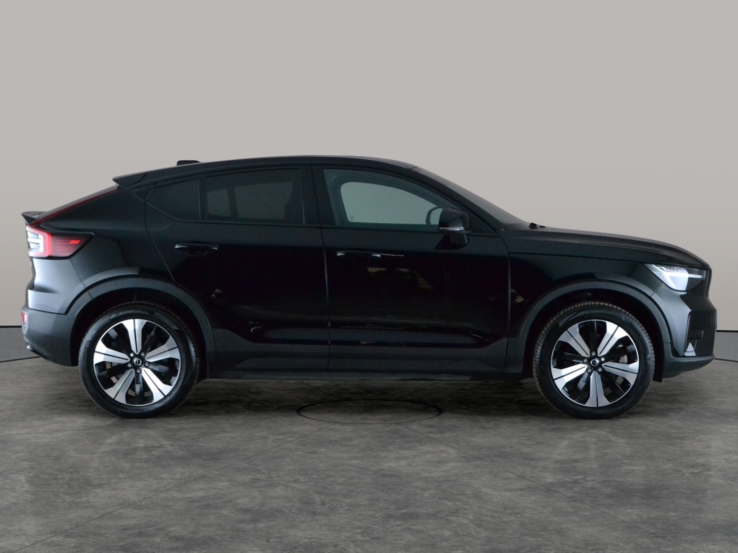 Used Volvo C40 2023 for sale - 78218548: Photo 10