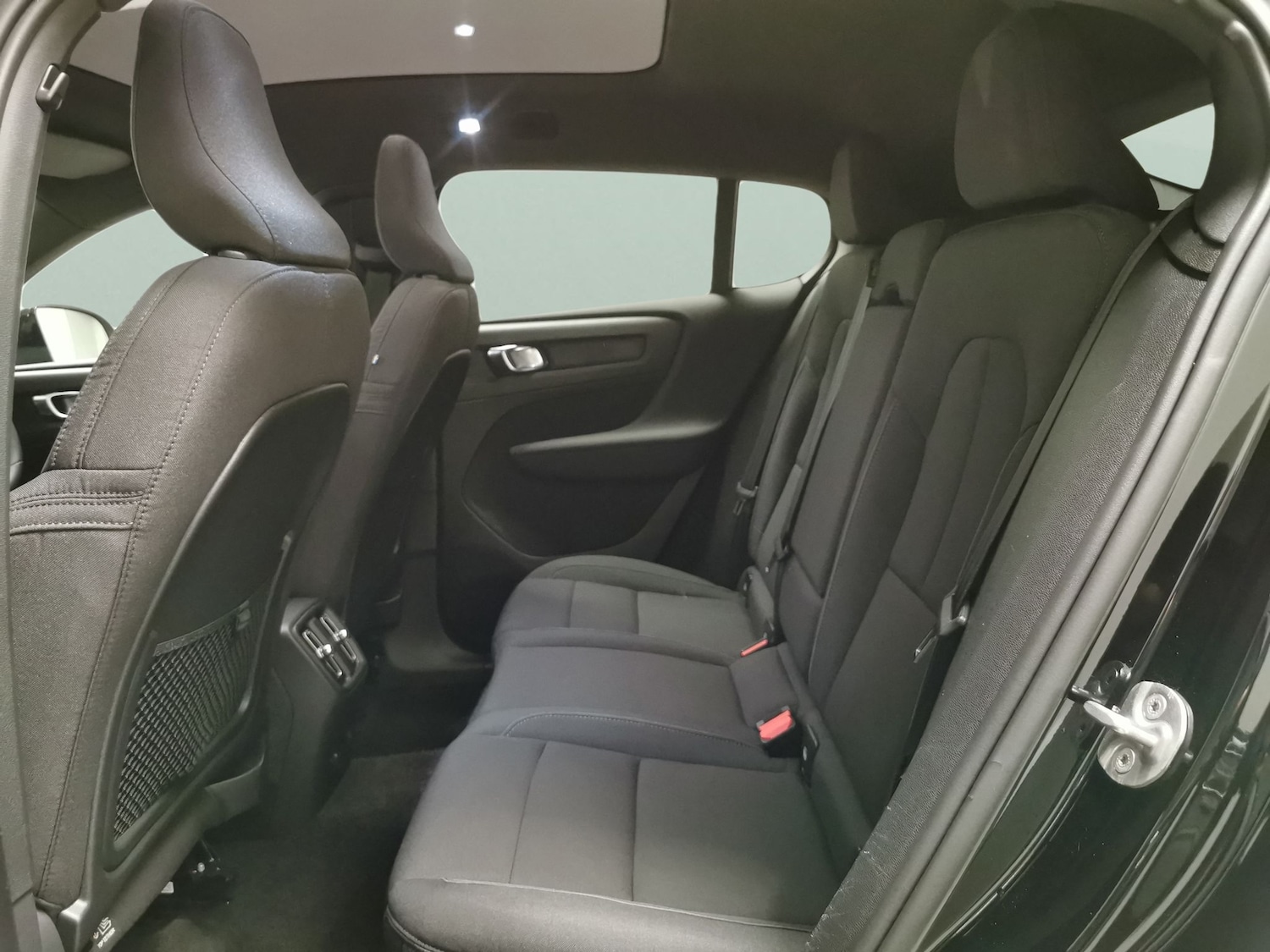 Used Volvo C40 2023 for sale - 78218548: Photo 24