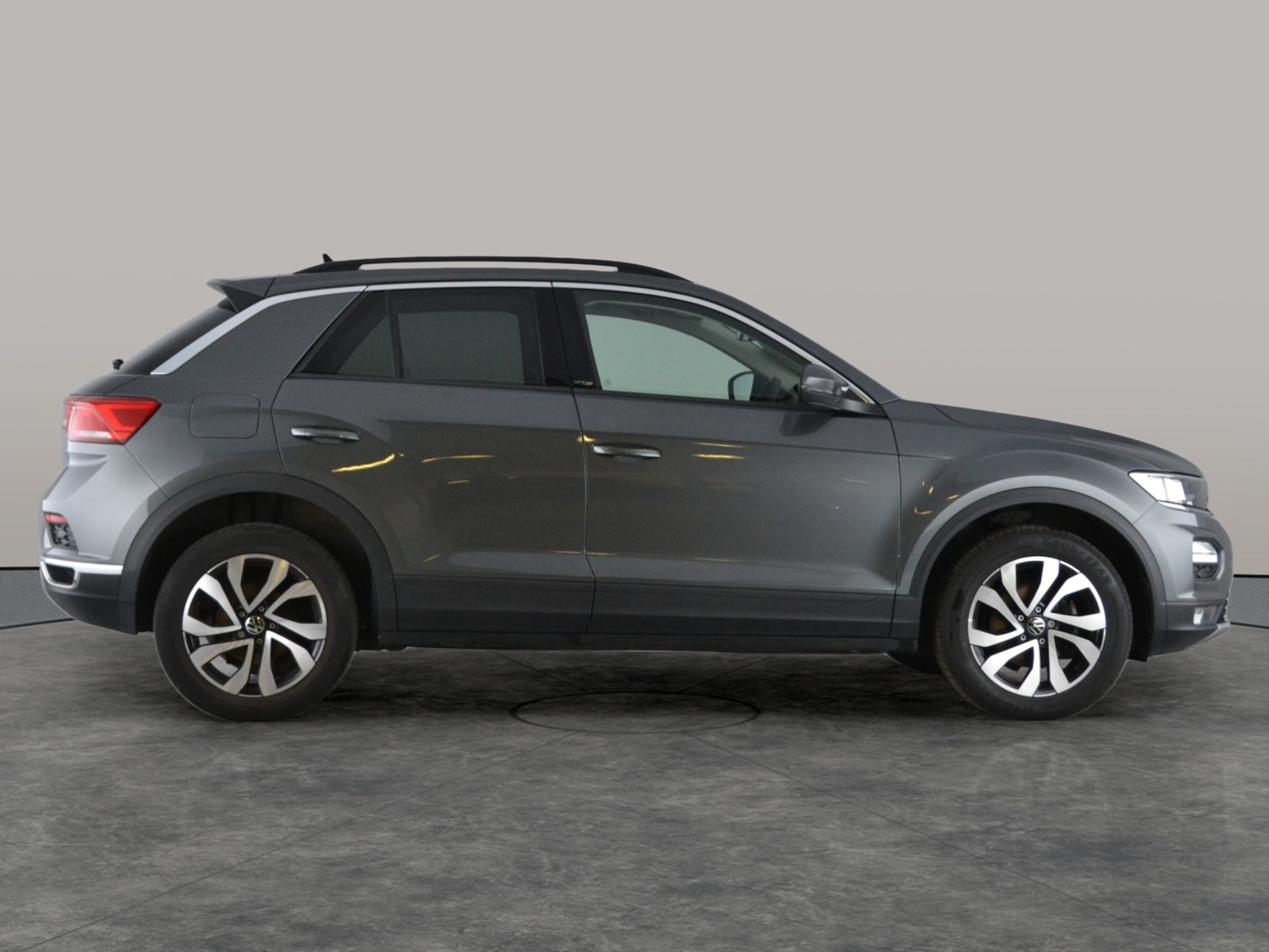 Used Volkswagen T-Roc 2022 for sale - 78055543: Photo 10