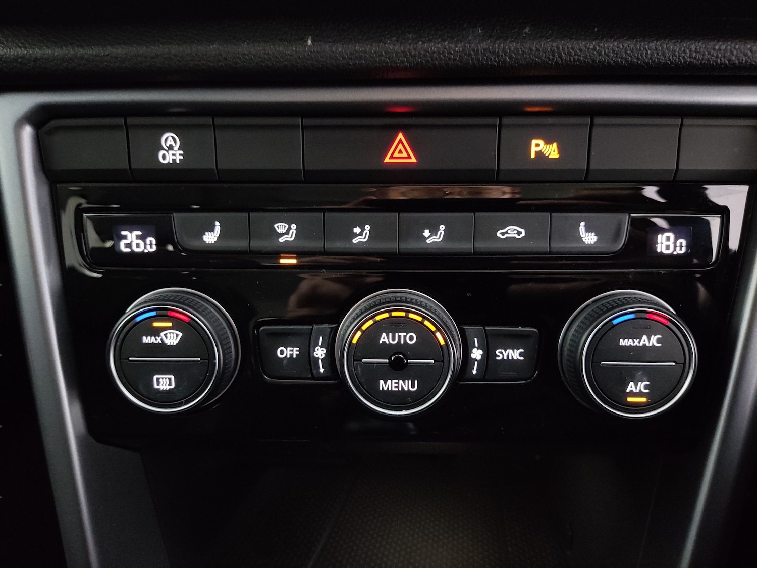 Used Volkswagen T-Roc 2022 for sale - 78055543: Photo 18