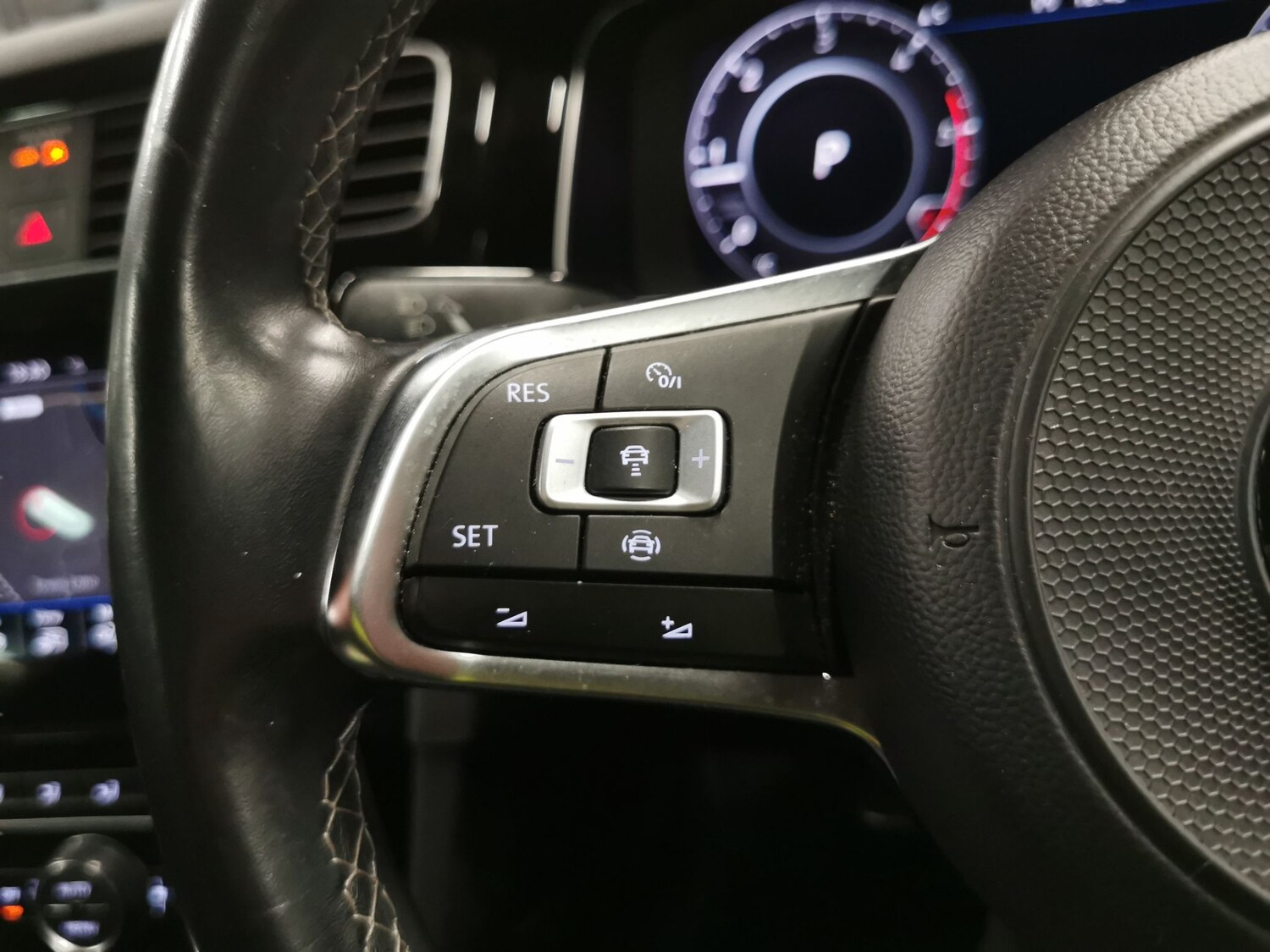 Used Volkswagen Golf 2019 for sale - 77347476: Photo 20