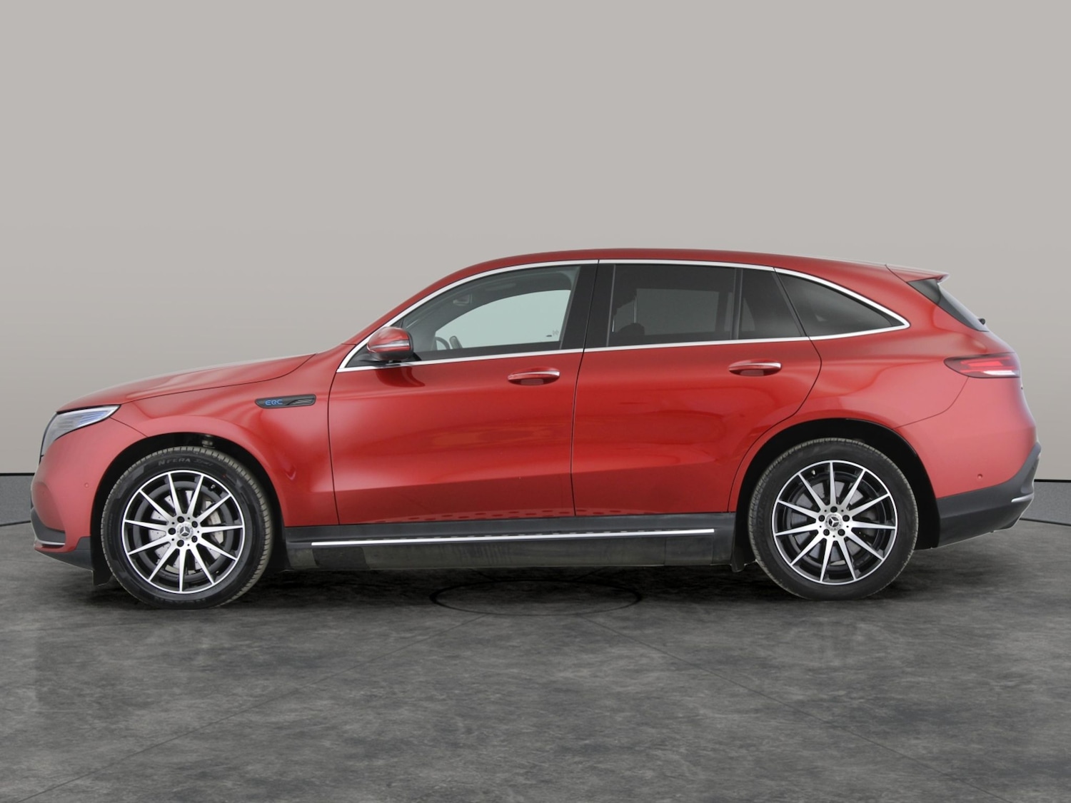 Used Mercedes-Benz EQC 2020 for sale - 76526028: Photo 9