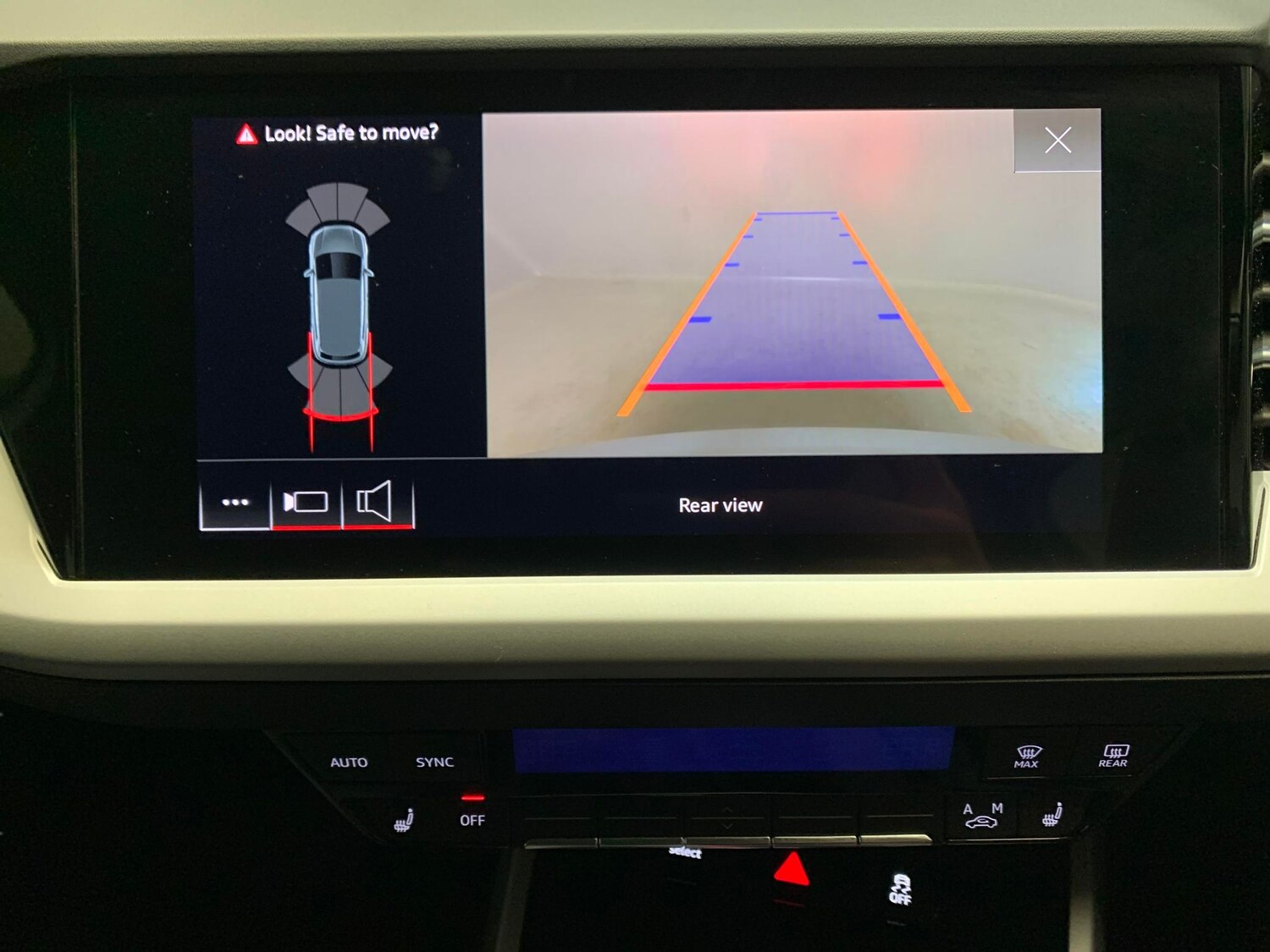 Used Audi Q4 e-tron 2022 for sale - 77543050: Photo 6