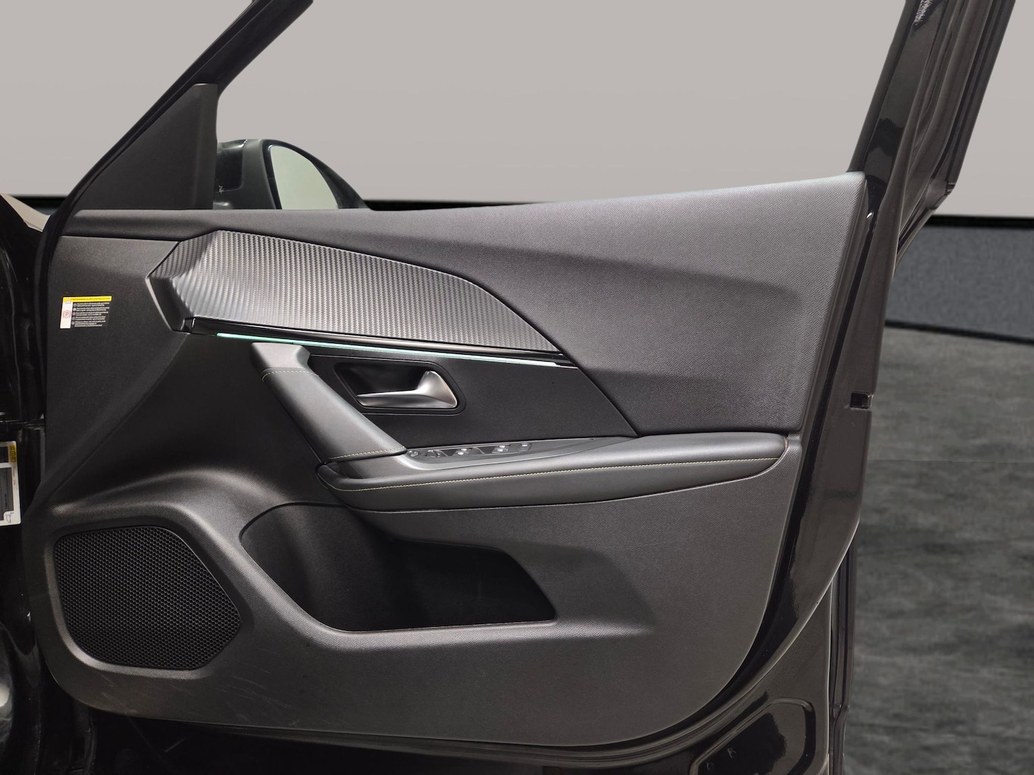 Used Peugeot 2008 2023 for sale - 77707803: Photo 30