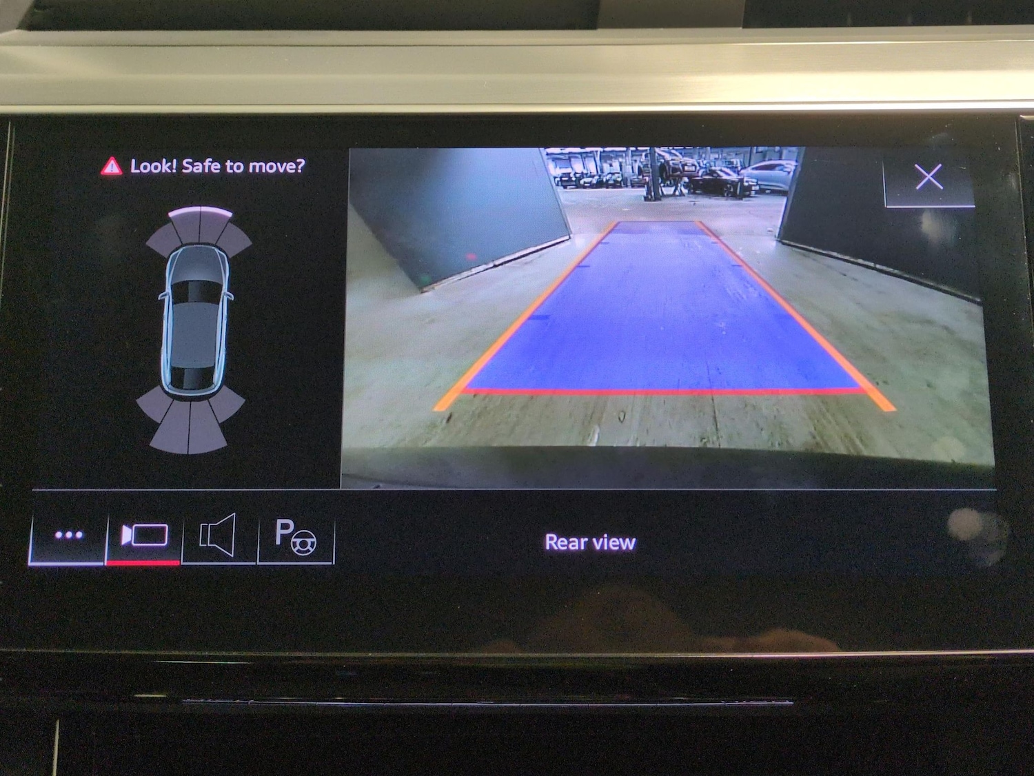 Used Audi e-tron 2022 for sale - 77435472: Photo 19