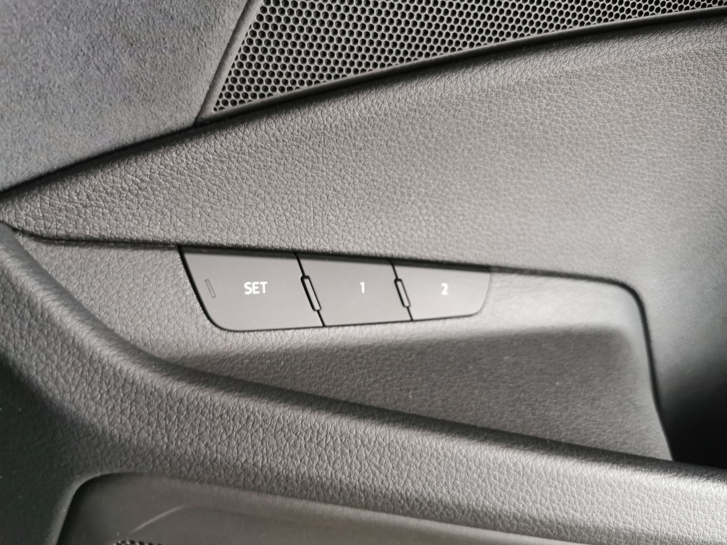 Used Audi e-tron 2022 for sale - 77435472: Photo 24