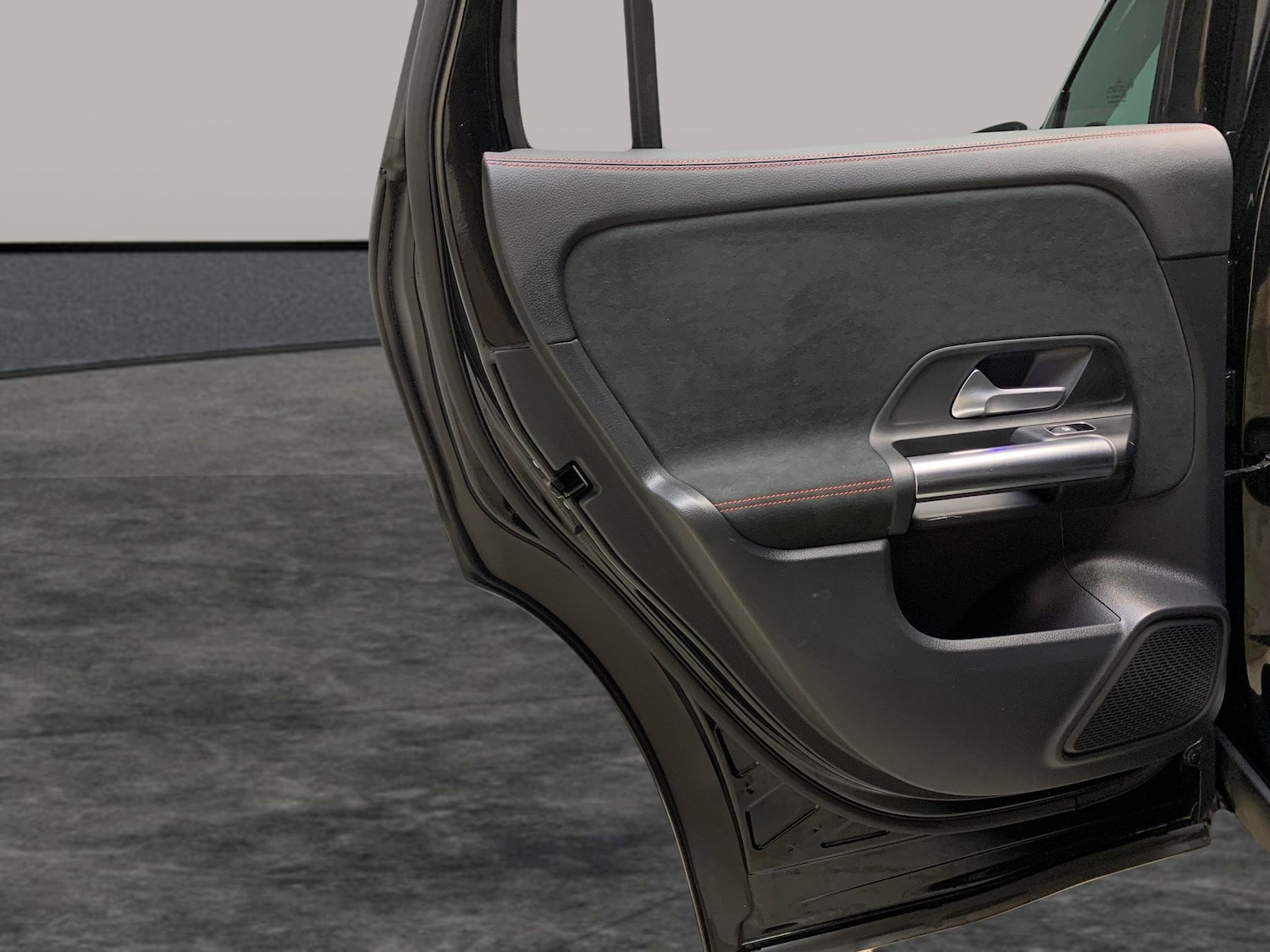 Used Mercedes-Benz EQA 2021 for sale - 76564124: Photo 34