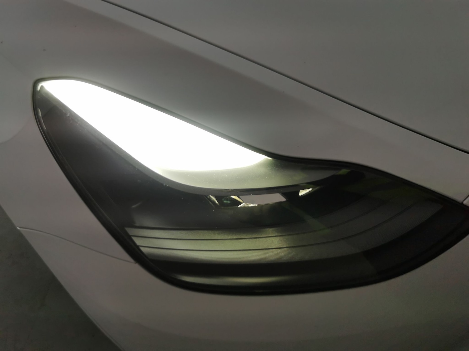 Used Tesla Model 3 2021 for sale - 76494292: Photo 6