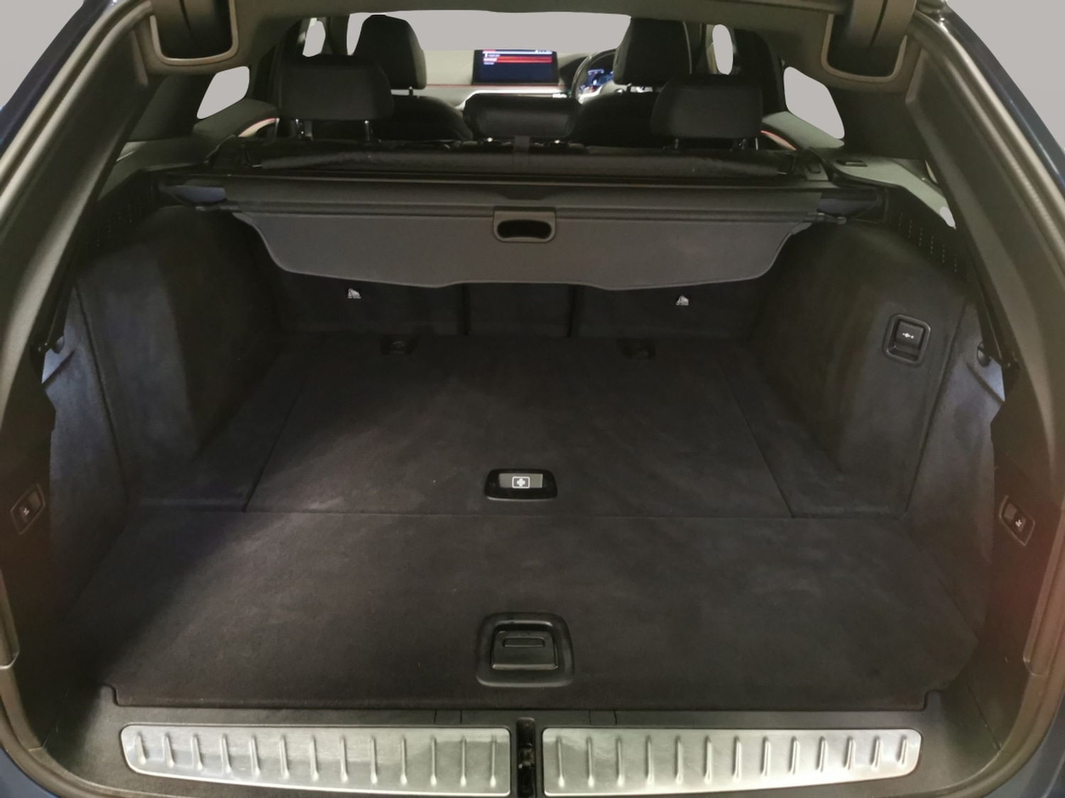 Used BMW 5 Series 2022 for sale - 78211055: Photo 38