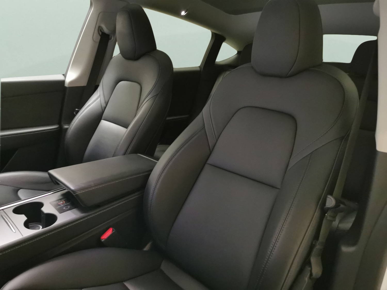 Used Tesla Model Y 2022 for sale - 77650921: Photo 7