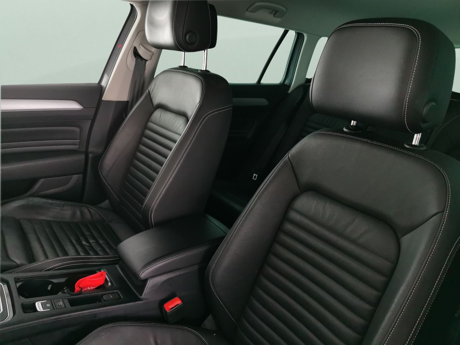 Used Volkswagen Passat 2022 for sale - 77036547: Photo 6