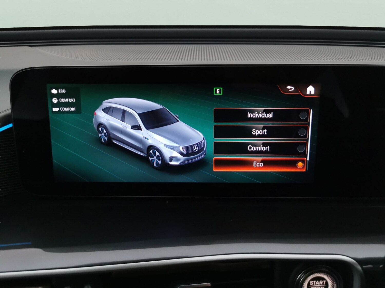 Used Mercedes-Benz EQC 2023 for sale - 77743973: Photo 17