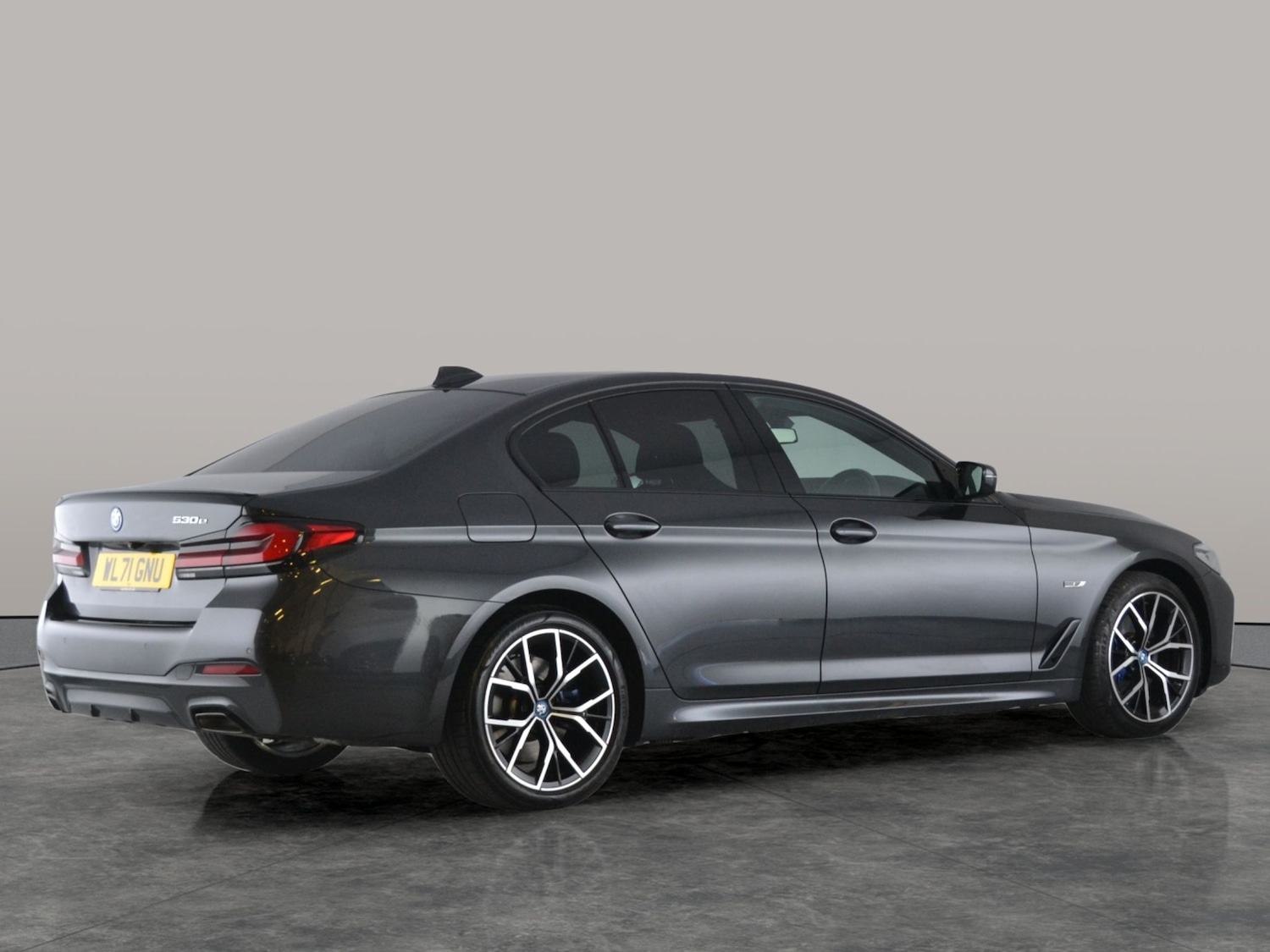 Used BMW 5 Series 2022 for sale - 76477650: Photo 12