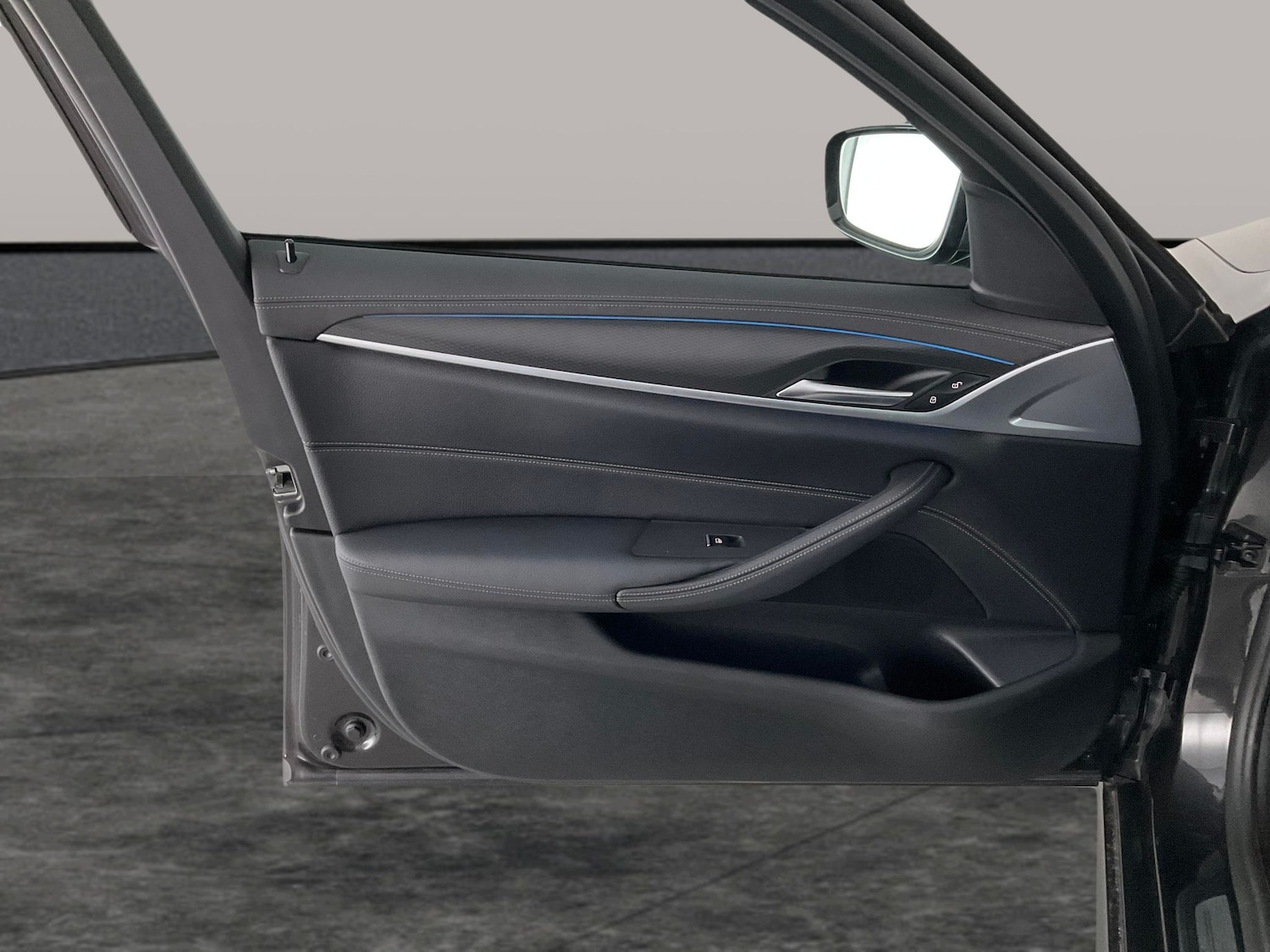 Used BMW 5 Series 2022 for sale - 76477650: Photo 30