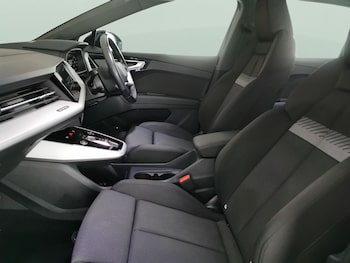 Used Audi Q4 e-tron 2022 for sale - 77255979: Photo