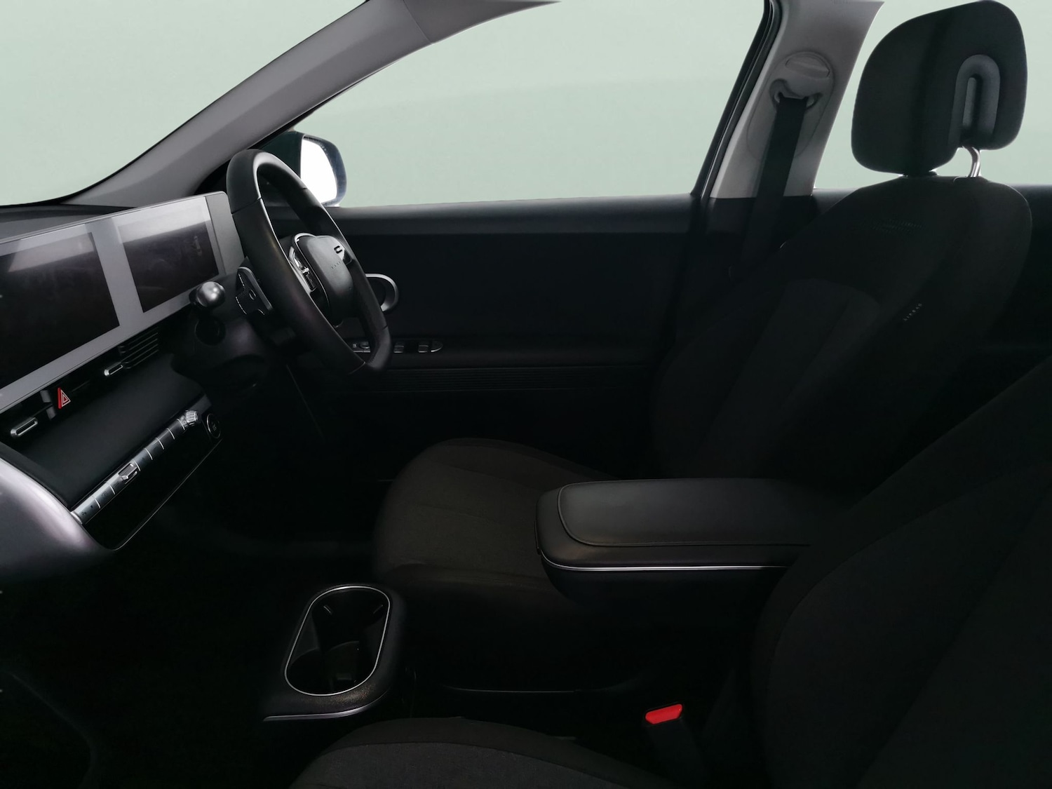 Used Hyundai IONIQ 5 2024 for sale - 77570429: Photo 4