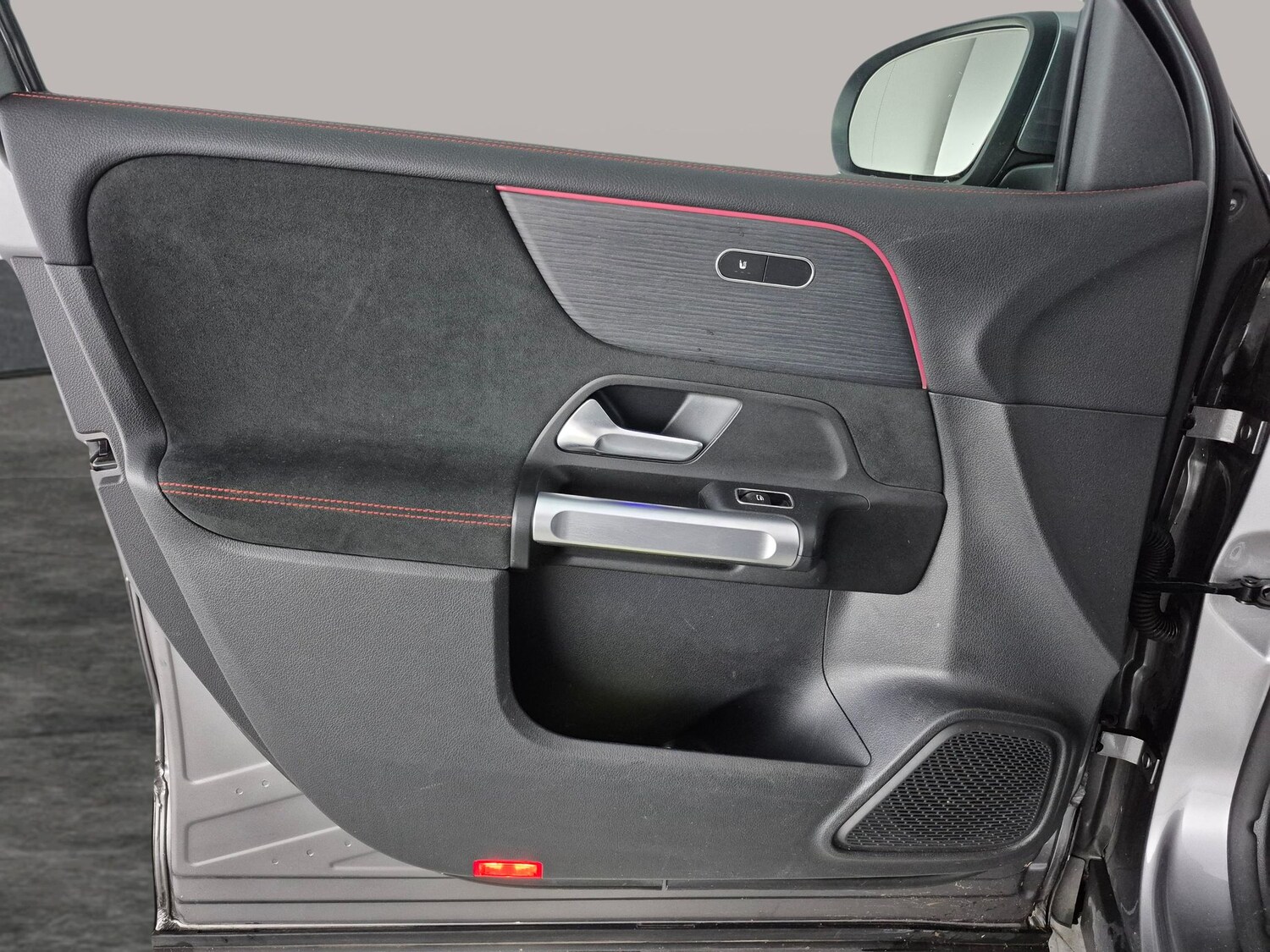 Used Mercedes-Benz EQB 2023 for sale - 77555746: Photo 31