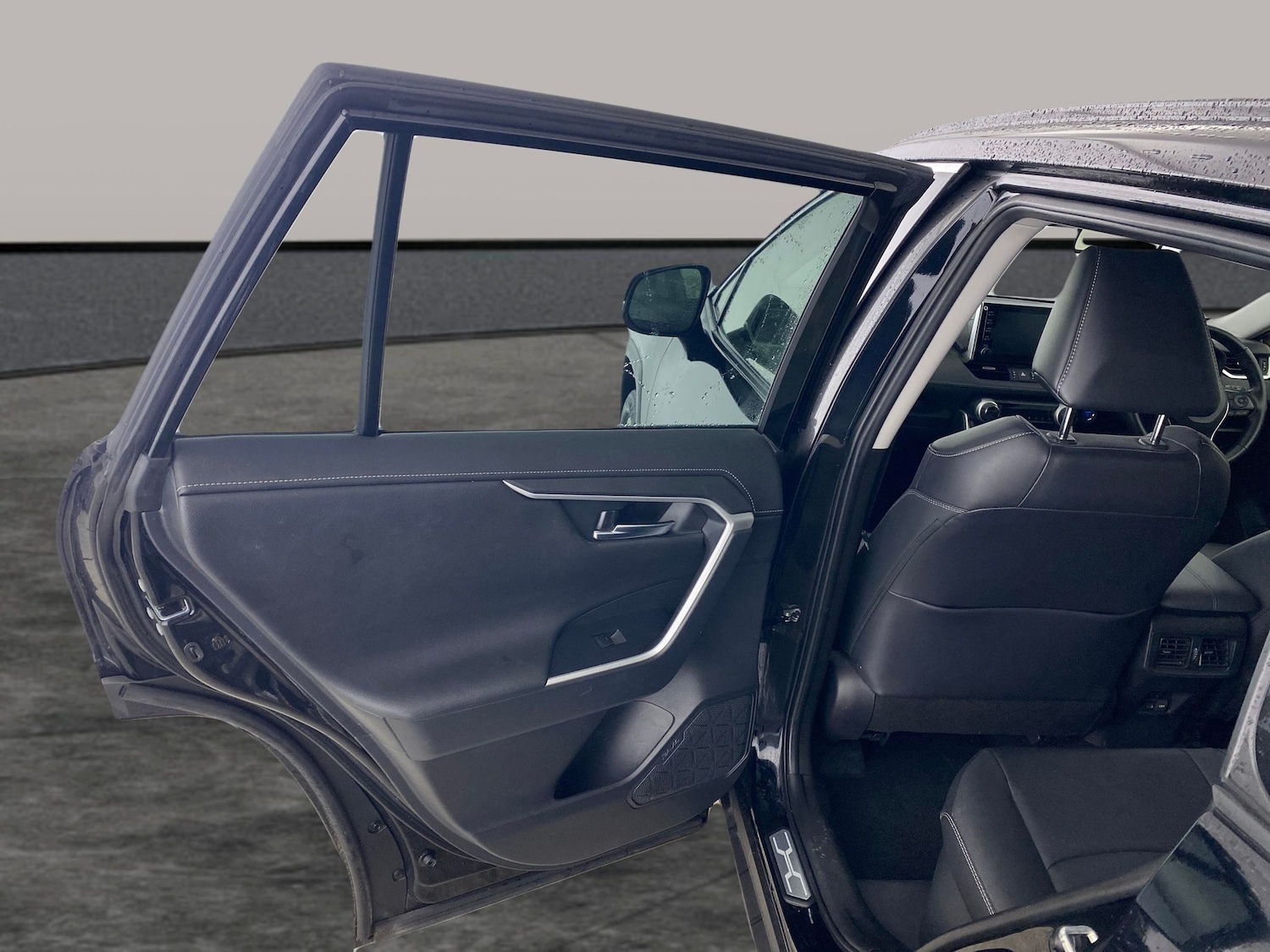 Used Toyota RAV4 2022 for sale - 77928302: Photo 22