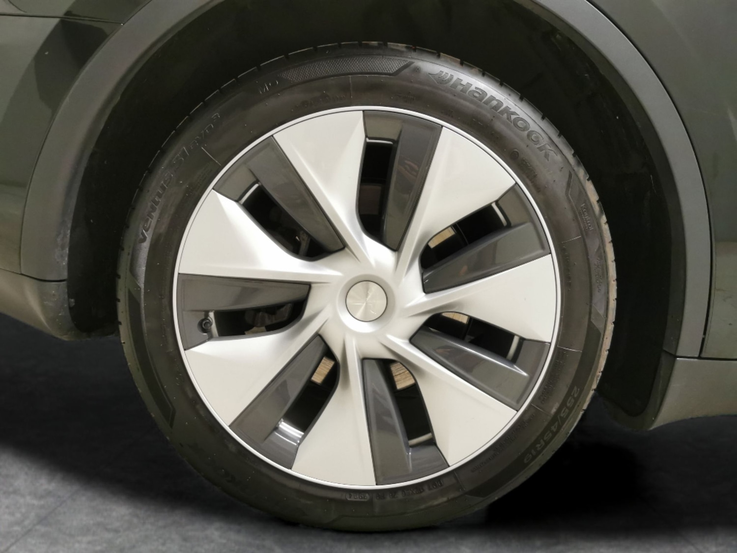 Used Tesla Model Y 2023 for sale - 77196209: Photo 37