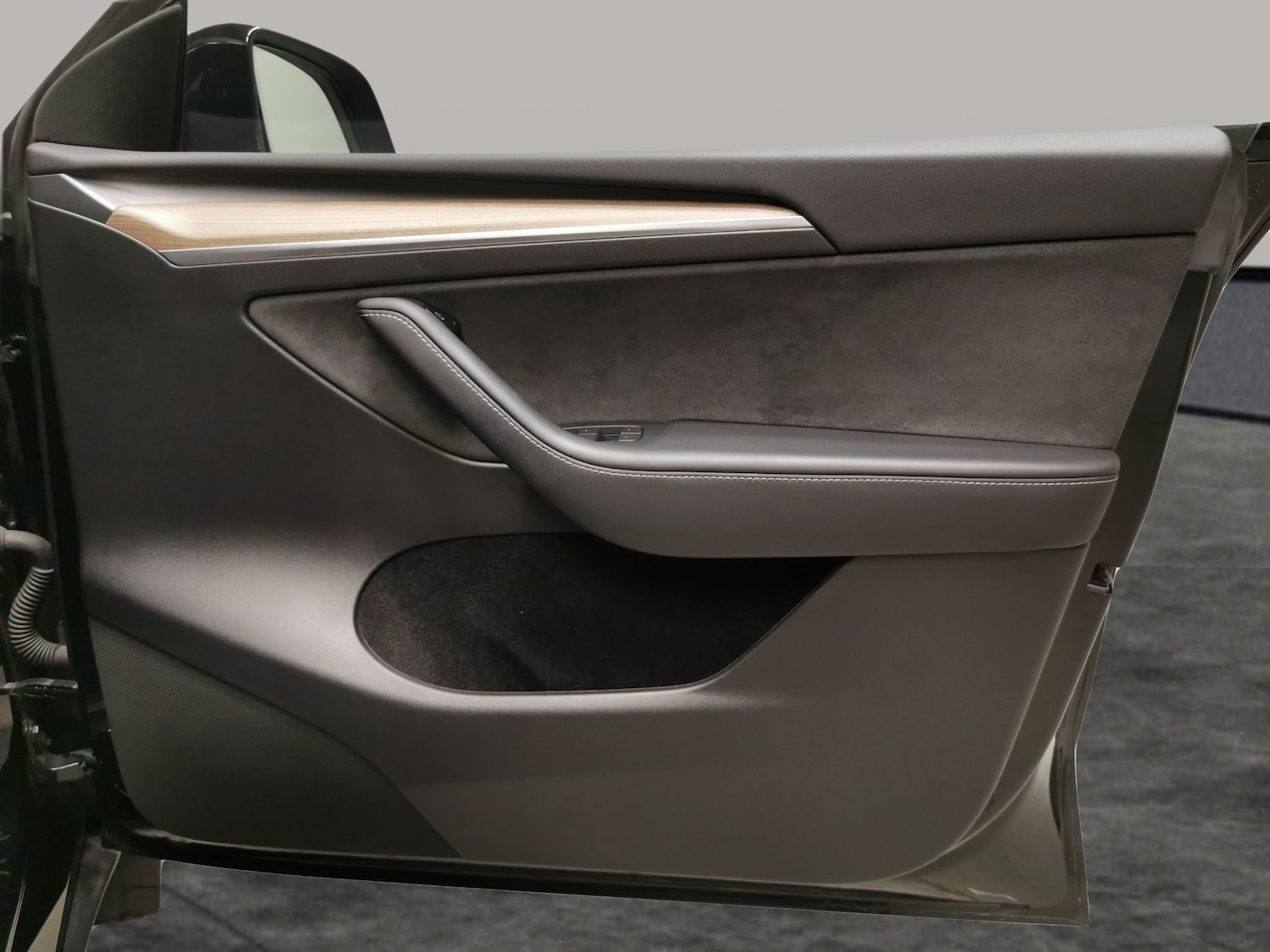 Used Tesla Model Y 2023 for sale - 77196209: Photo 42