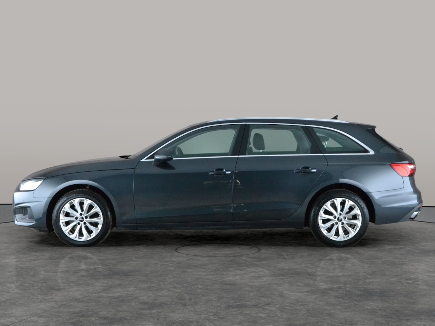 Used Audi A4 2021 for sale - 78139995: Photo 12