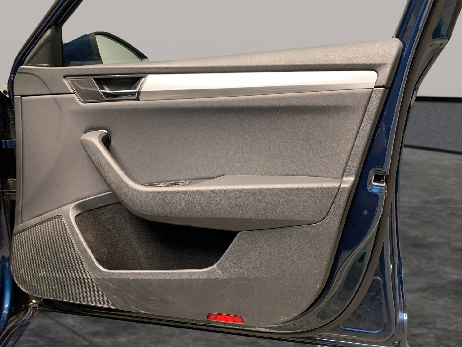 Used Skoda Superb for sale - 77364870: Photo 30