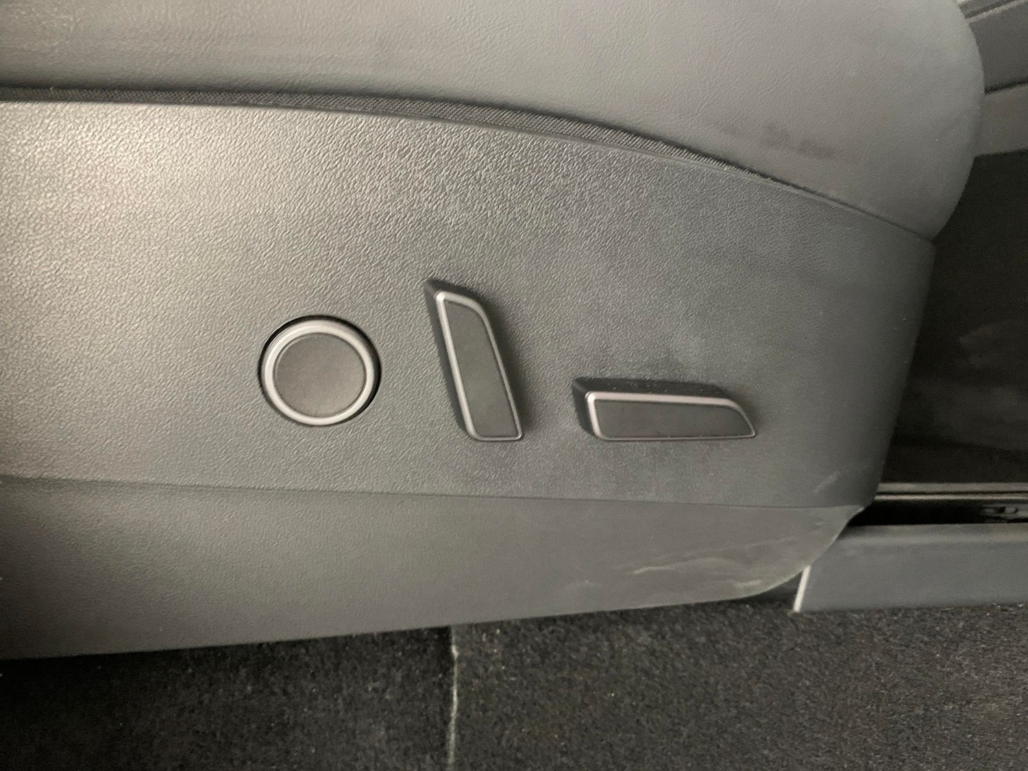 Used Tesla Model Y 2022 for sale - 77316249: Photo 23