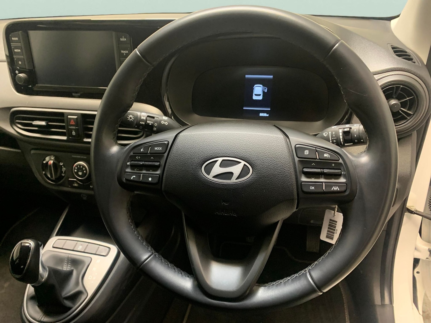 Used Hyundai i10 2023 for sale - 77558264: Photo 14