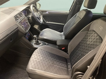 Used Volkswagen Tiguan 2023 for sale - 77942613: Photo