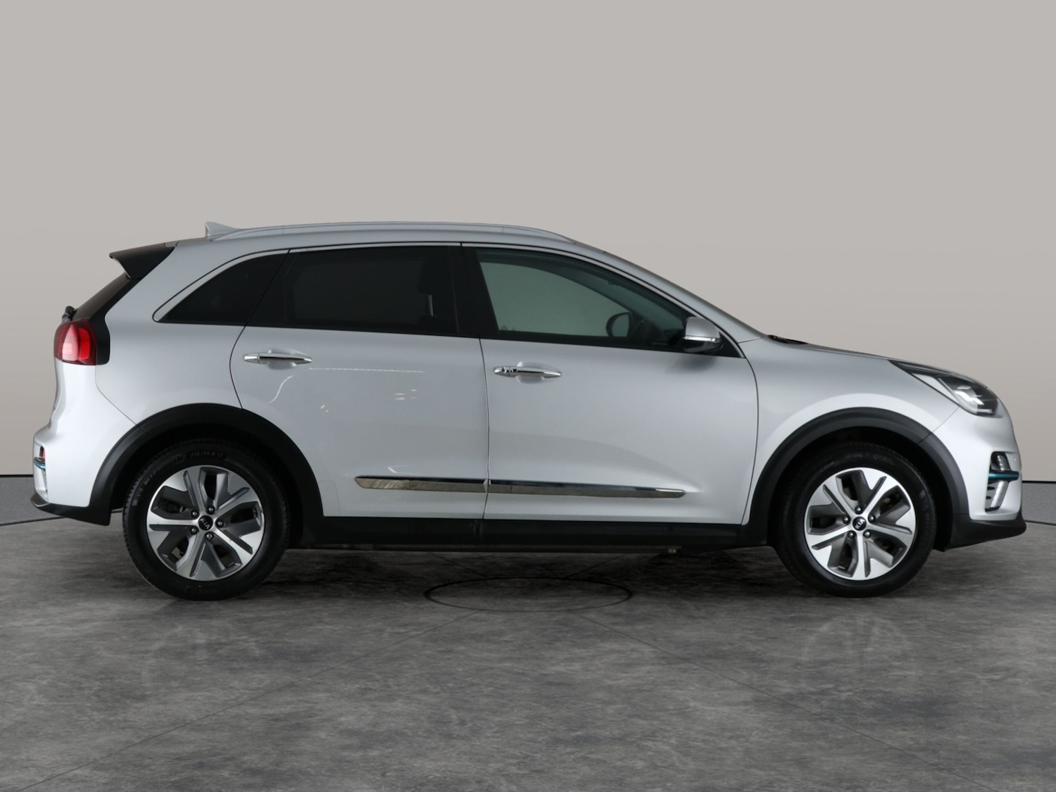 Used Kia Niro 2021 for sale - 76935176: Photo 11