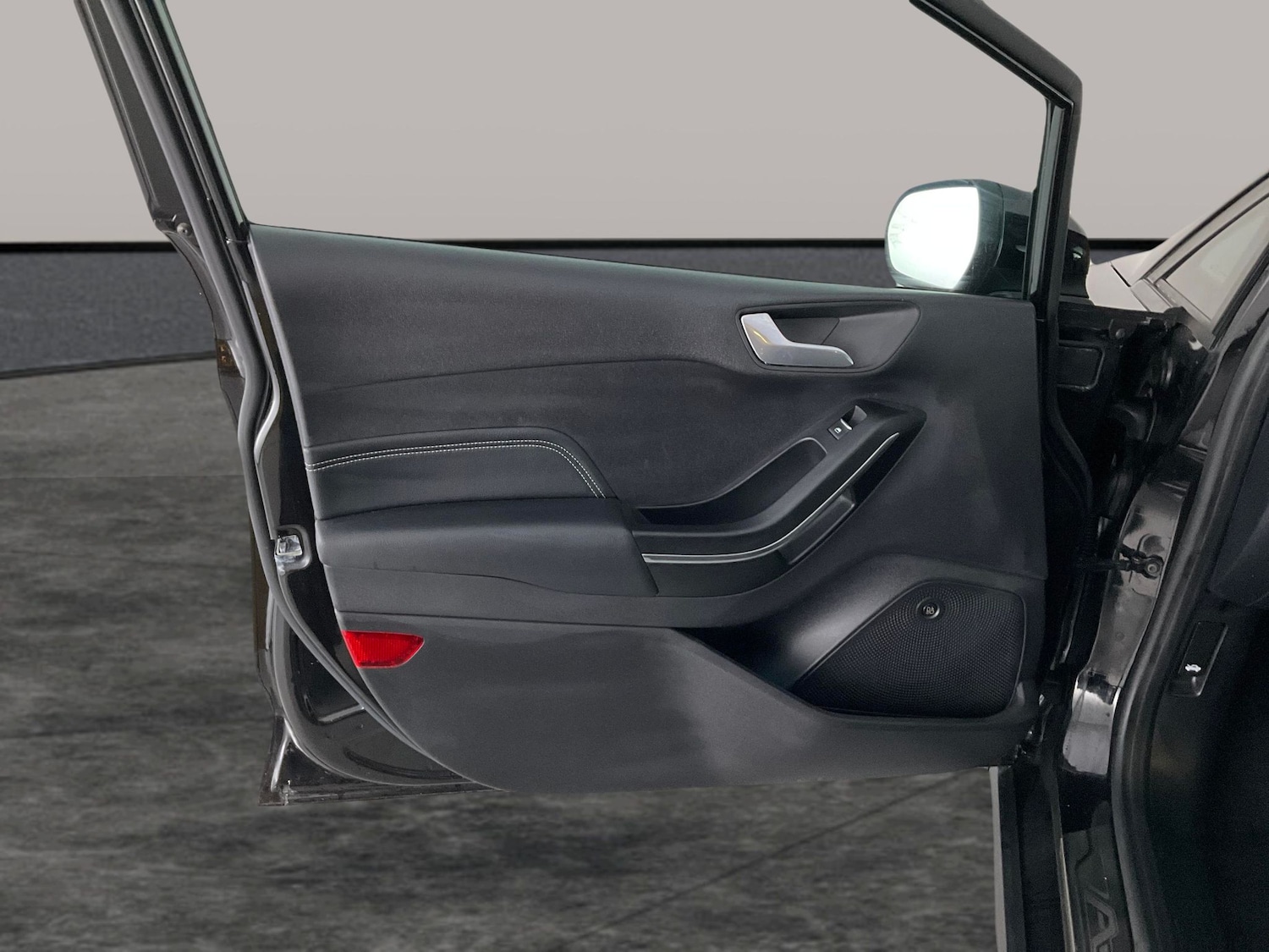 Used Ford Fiesta 2020 for sale - 76717803: Photo 28