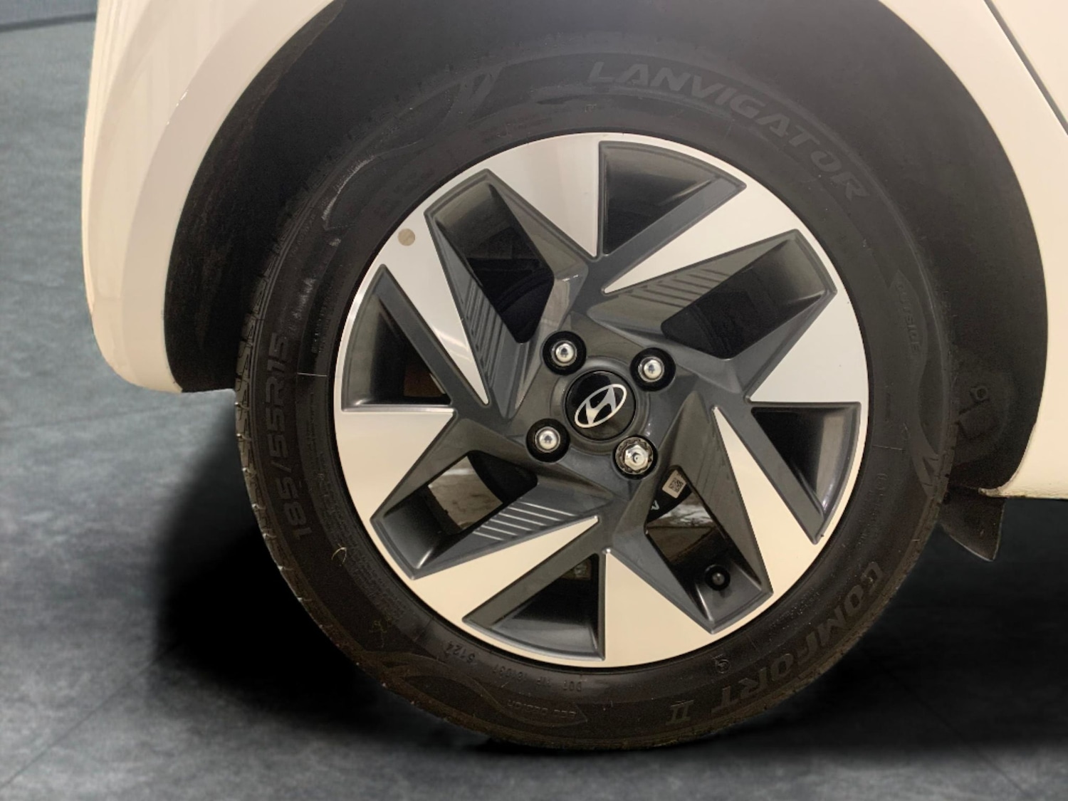 Used Hyundai i10 2023 for sale - 77255860: Photo 25