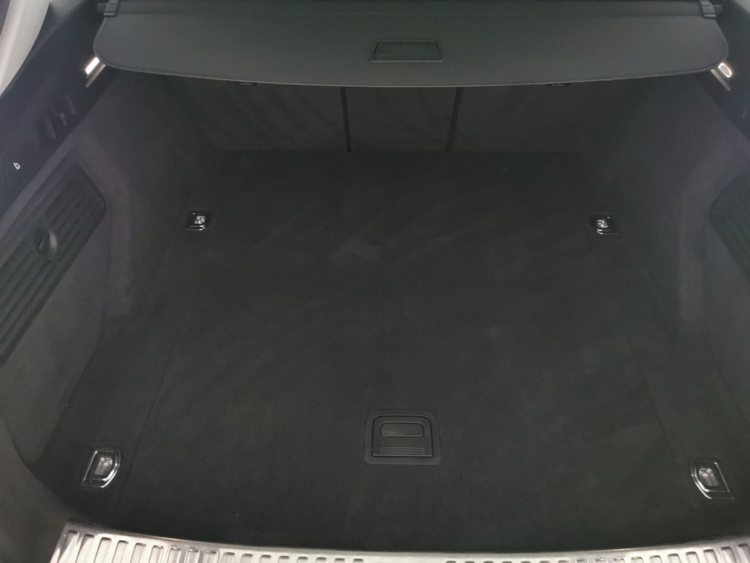 Used Audi e-tron 2020 for sale - 77894218: Photo 37