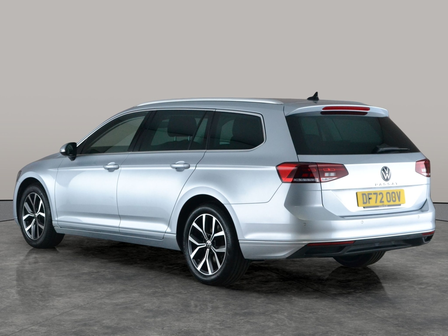 Used Volkswagen Passat 2023 for sale - 77890332: Photo 13