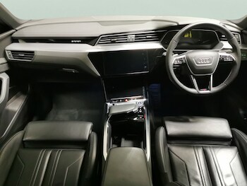 Used Audi e-tron 2022 for sale - 75970858: Photo