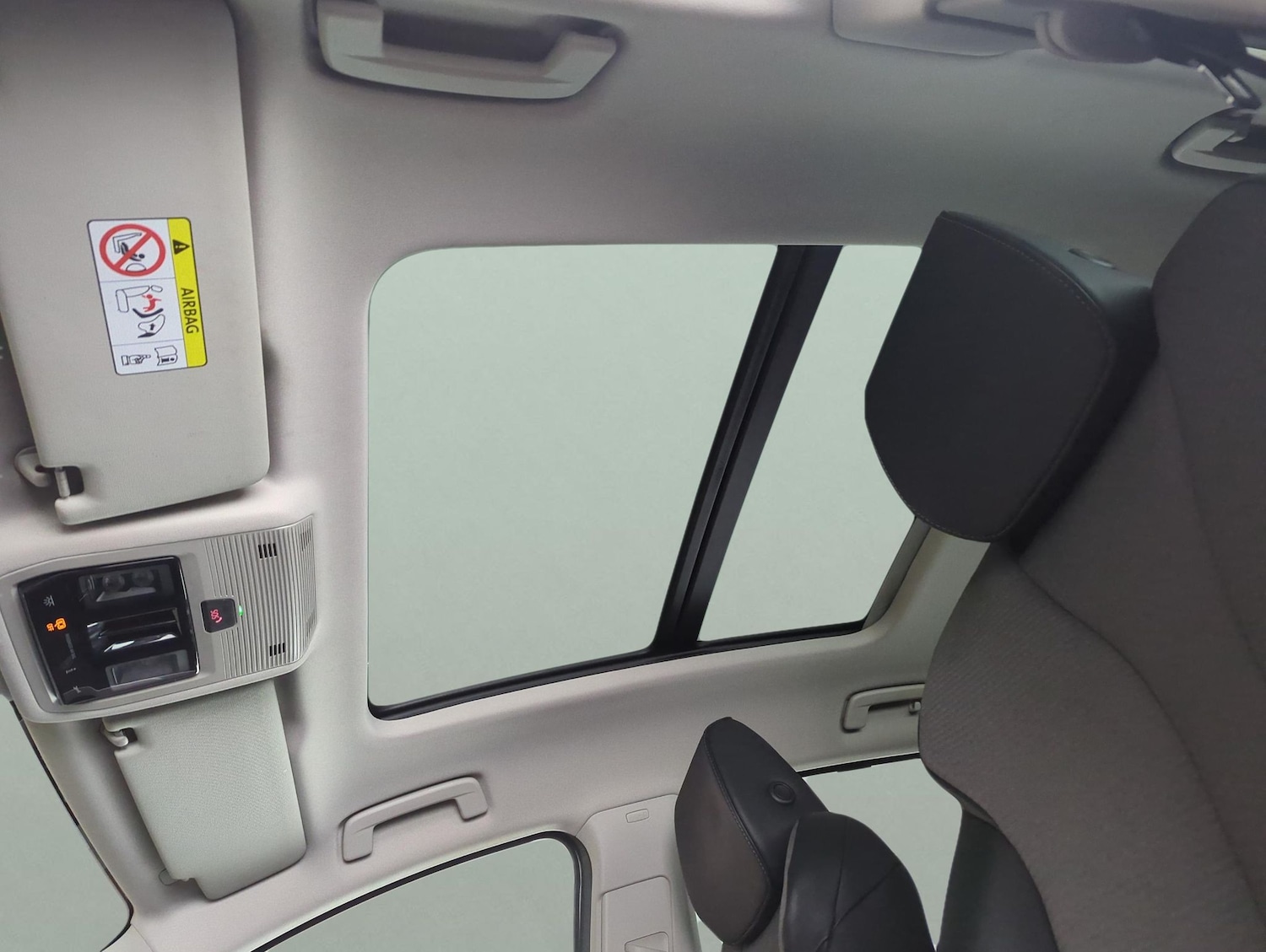 Used Skoda Enyaq 2023 for sale - 77367456: Photo 5