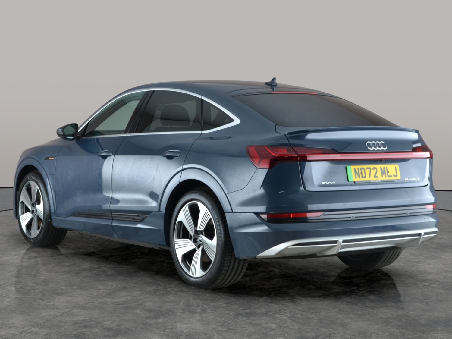 Used Audi e-tron 2023 for sale - 77490518: Photo 13