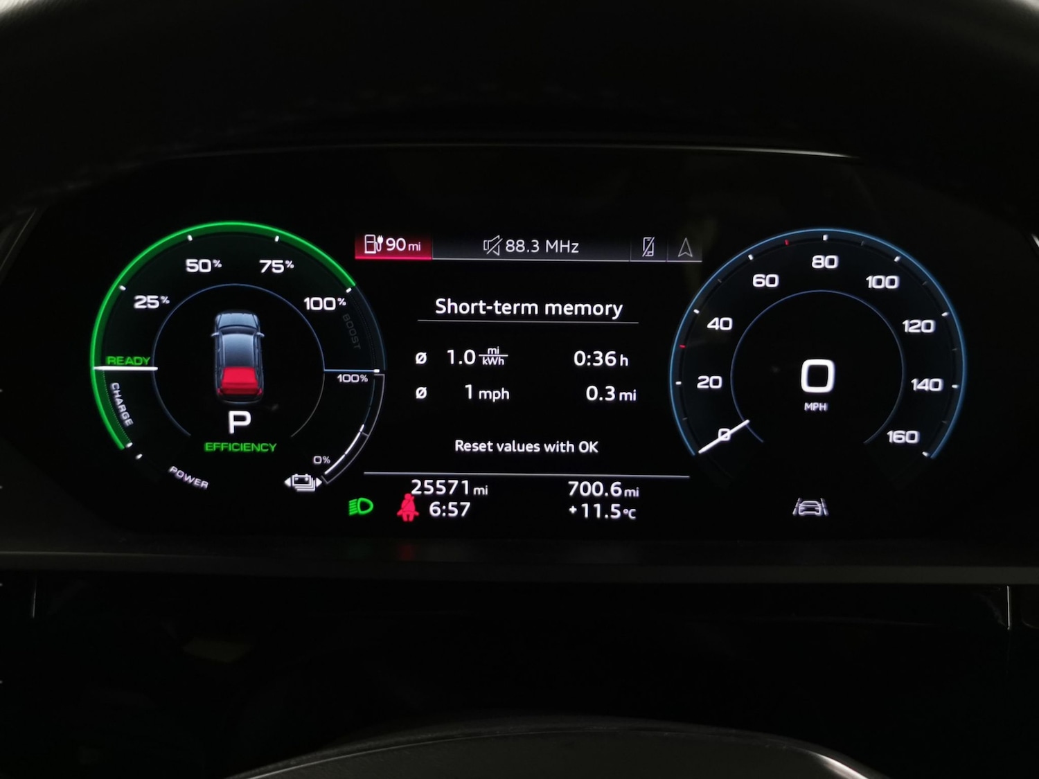 Used Audi e-tron 2023 for sale - 77490518: Photo 25