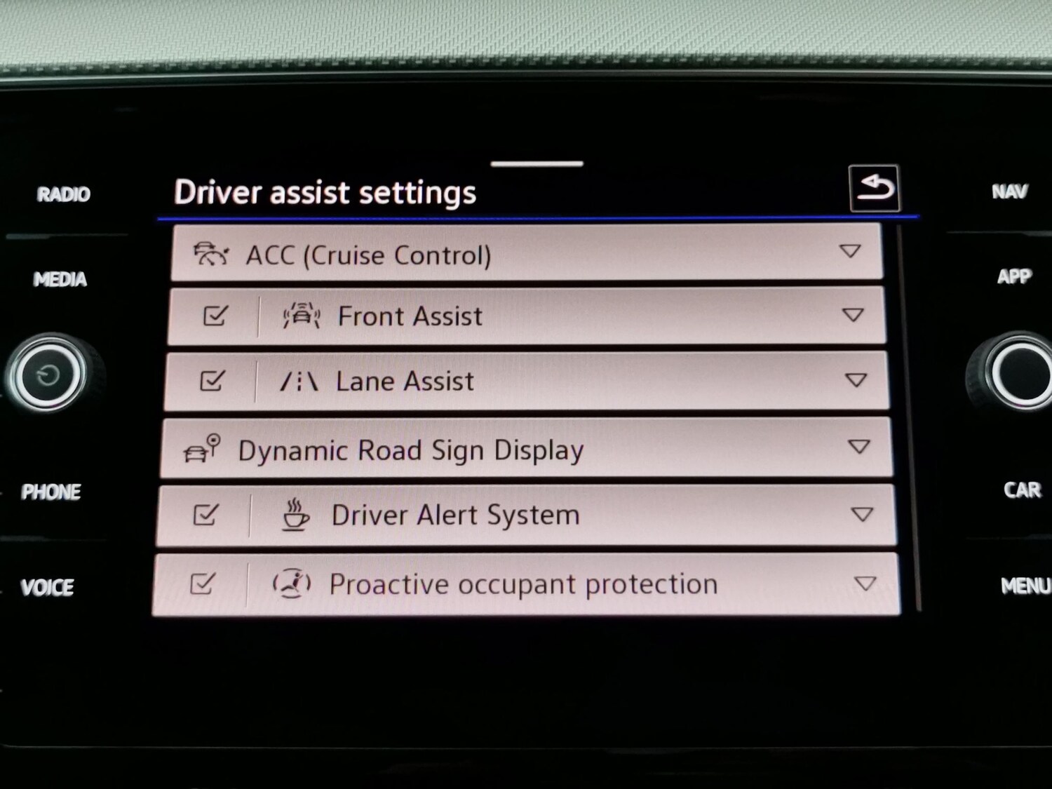 Used Volkswagen Passat for sale - 77676917: Photo 24