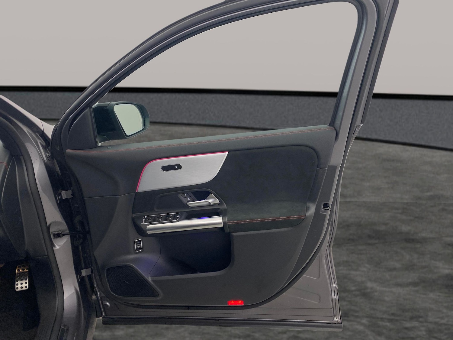 Used Mercedes-Benz EQA 2021 for sale - 76827080: Photo 30