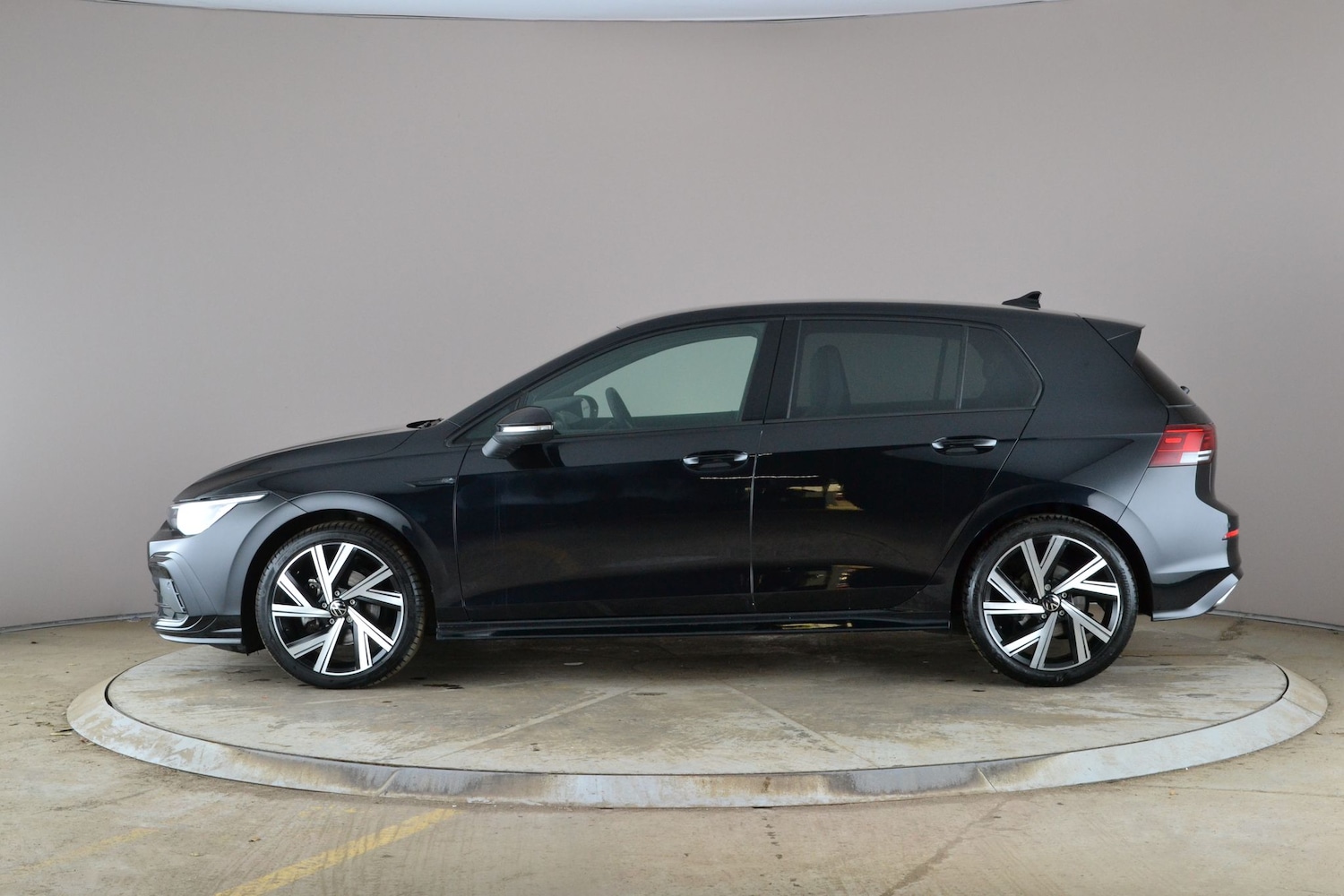 Used Volkswagen Golf 2023 for sale - 78212290: Photo 13