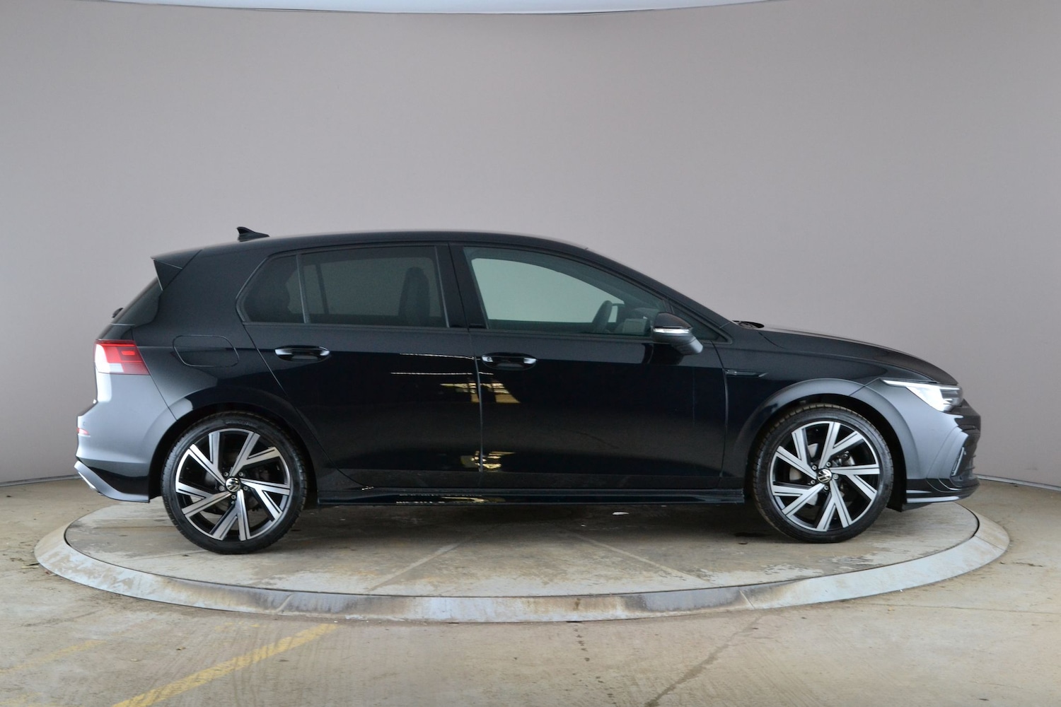 Used Volkswagen Golf 2023 for sale - 78212290: Photo 9