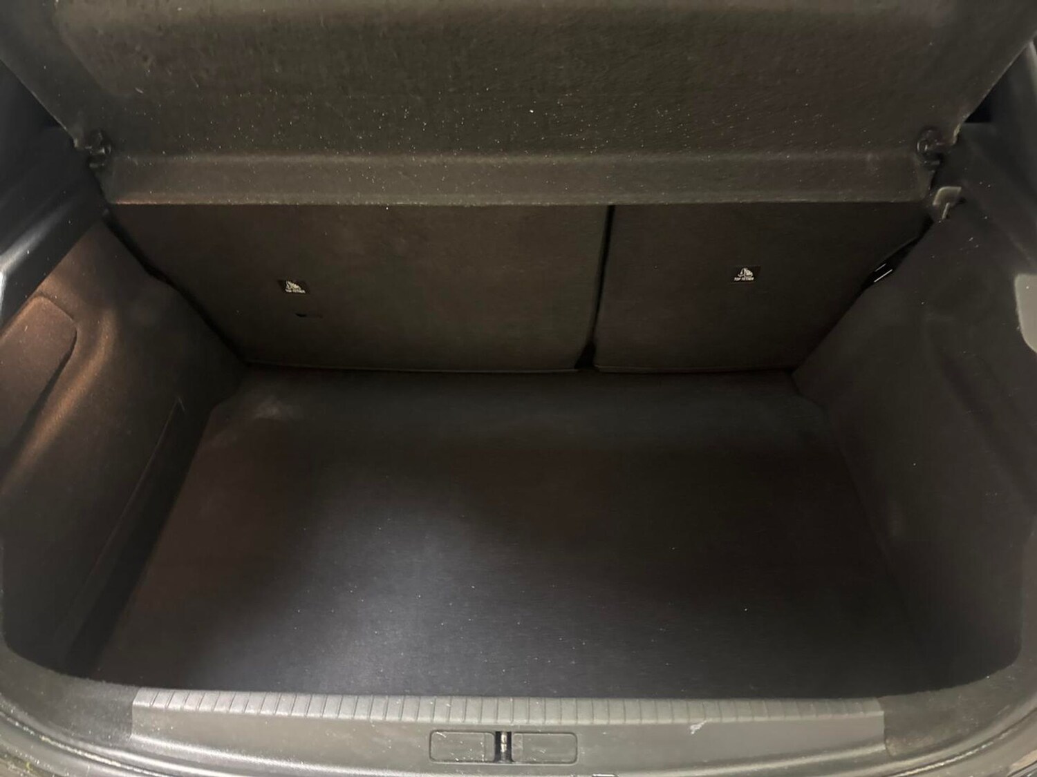 Used Peugeot 208 2020 for sale - 76626389: Photo 35